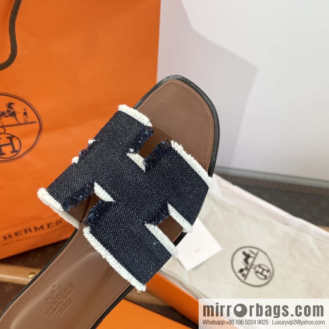 The latest denim tassel slippers from Hermès
