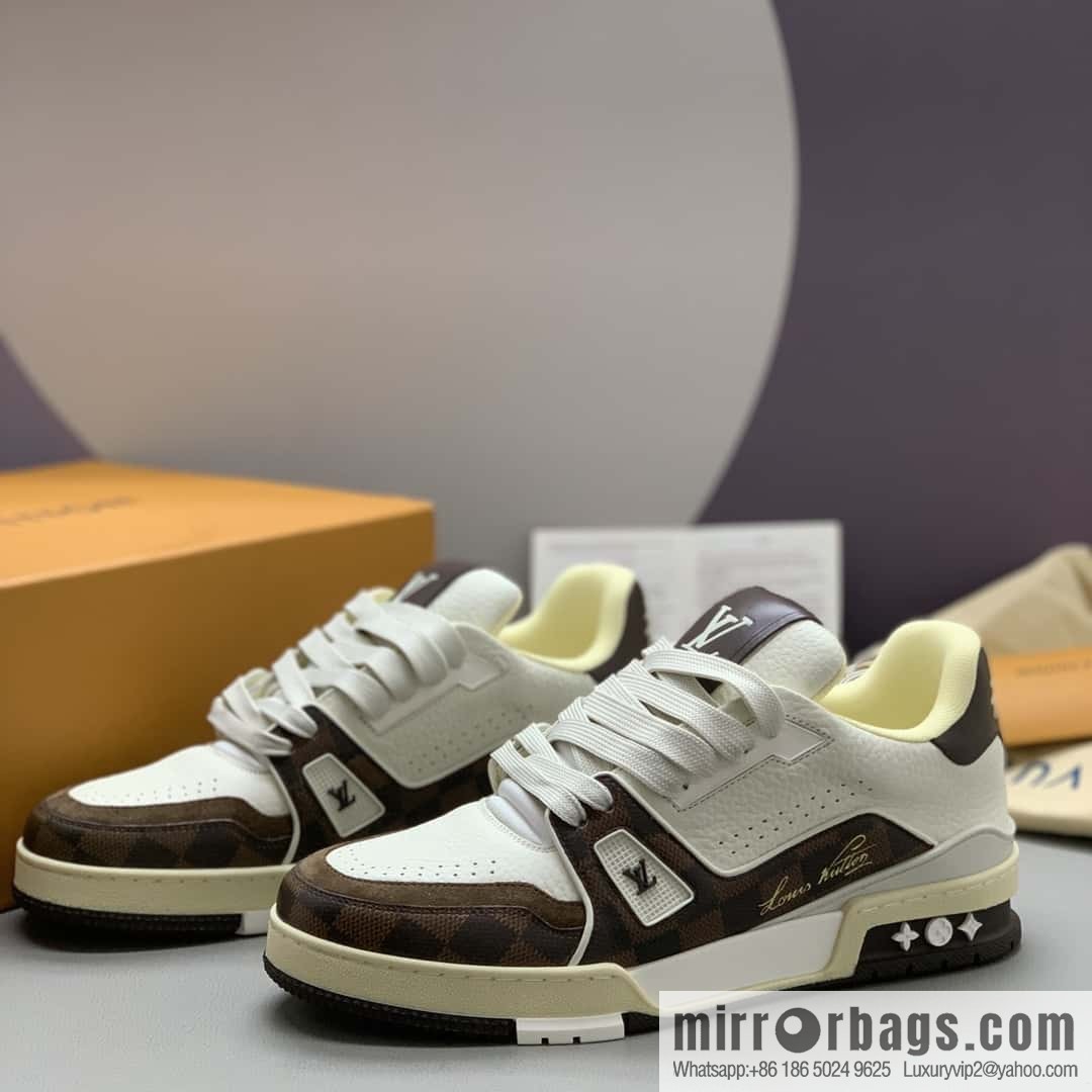 LV 🆕 couple sports running shoes