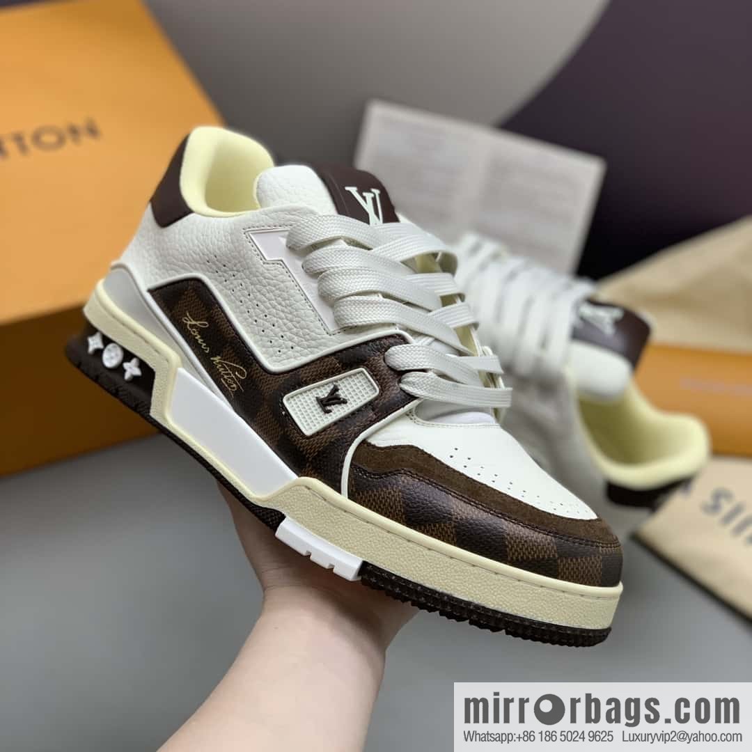 LV 🆕 couple sports running shoes