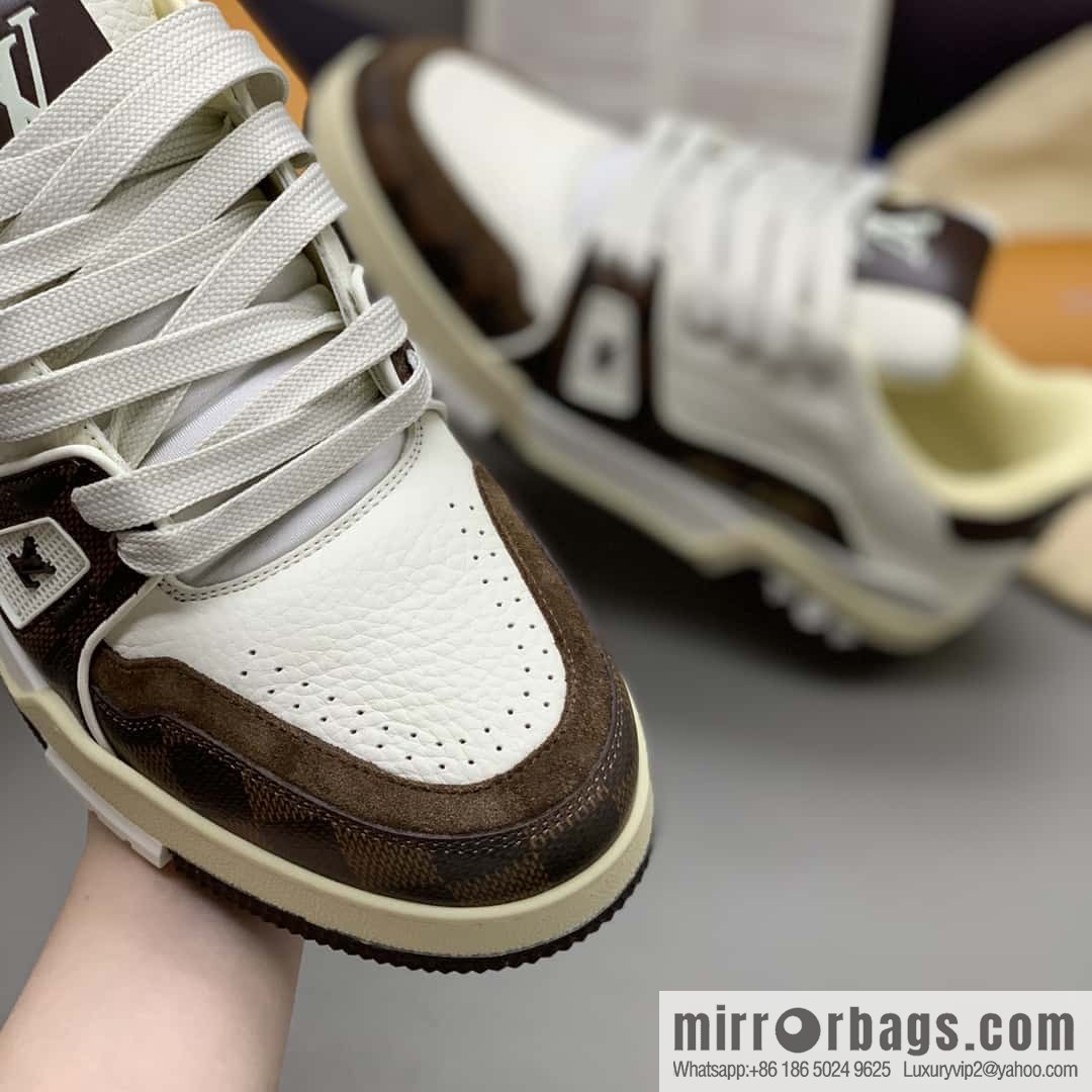 LV 🆕 couple sports running shoes