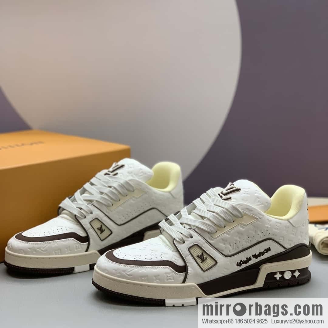 LV 🆕 couple sports running shoes