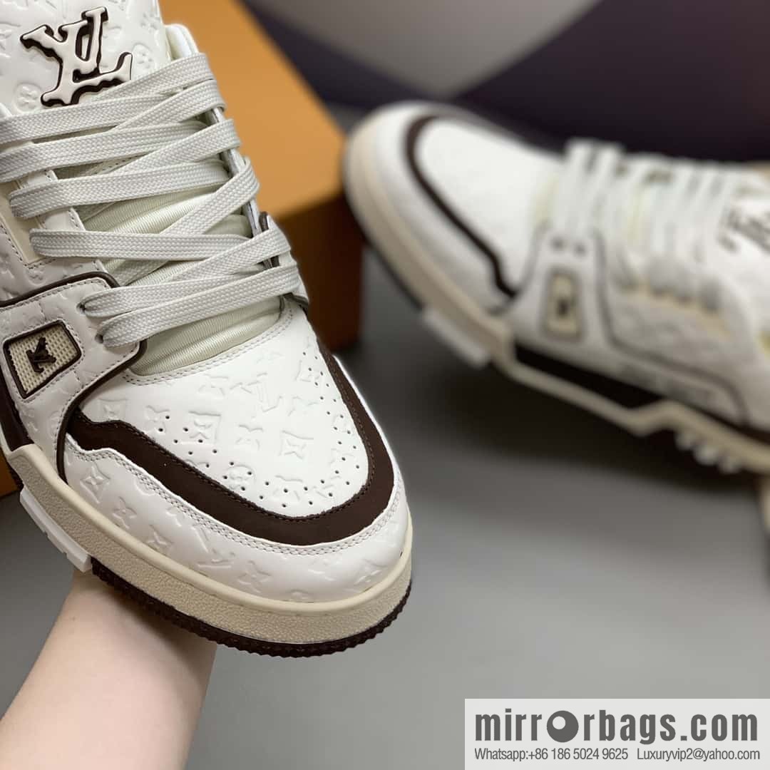 LV 🆕 couple sports running shoes