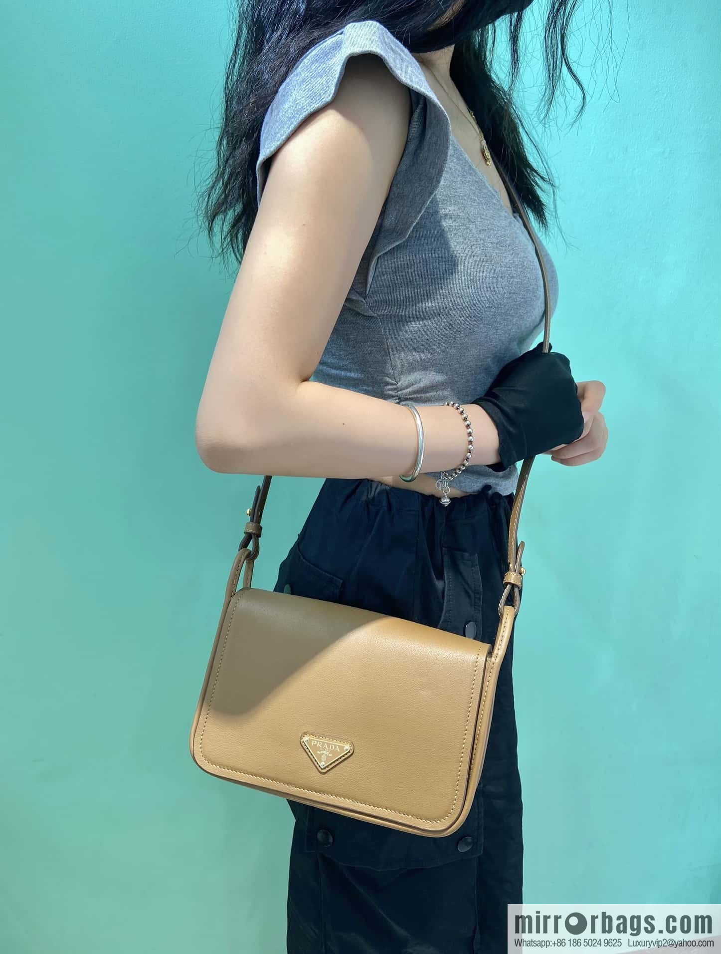 PRADA 👏 new shoulder strap bag 👏 1BD372 🎉 brown