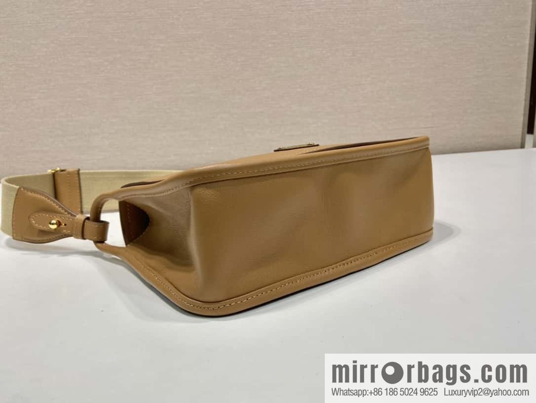 PRADA 👏 new shoulder strap bag 👏 1BD372 🎉 brown