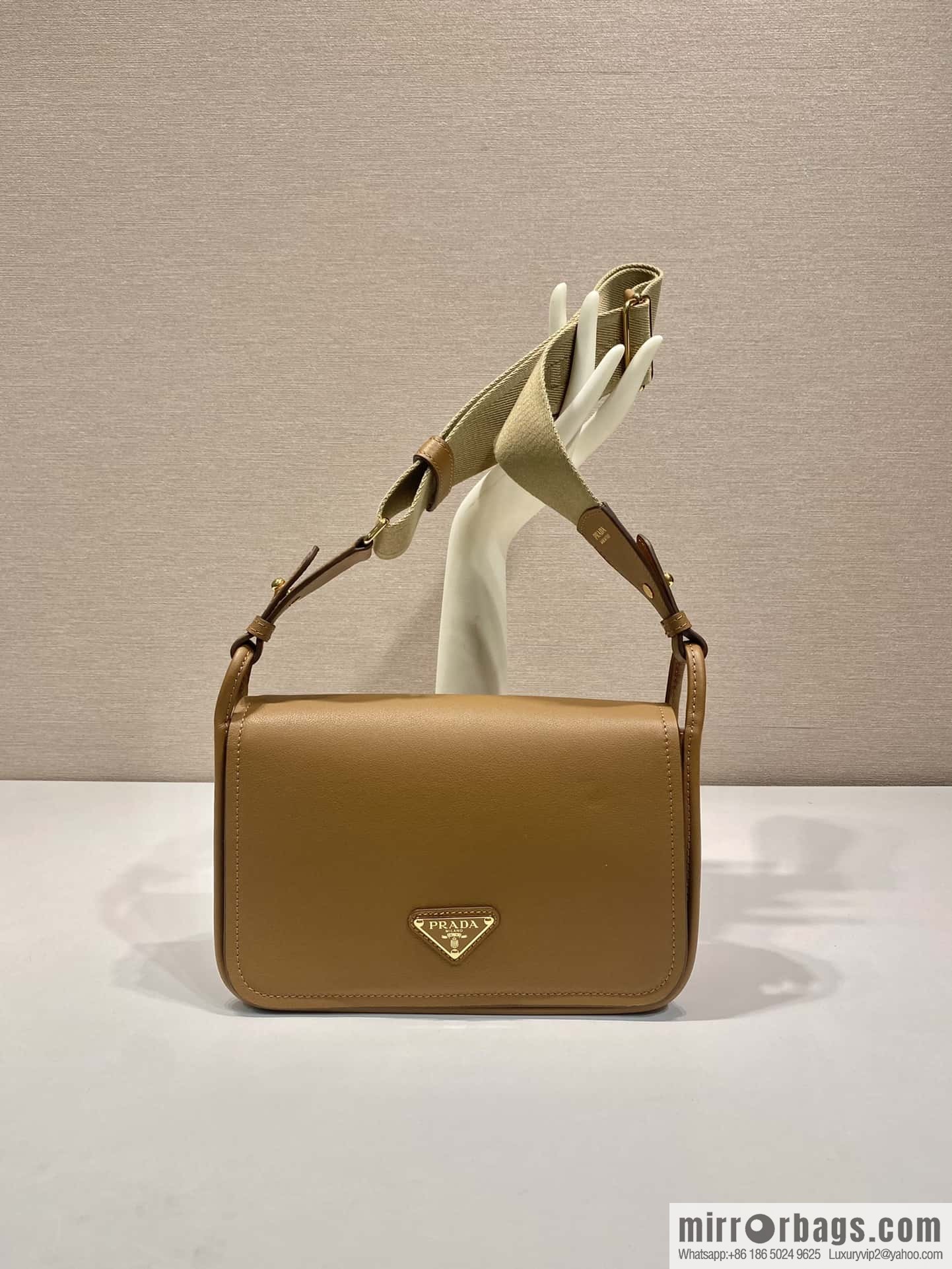 PRADA 👏 new shoulder strap bag 👏 1BD372 🎉 brown