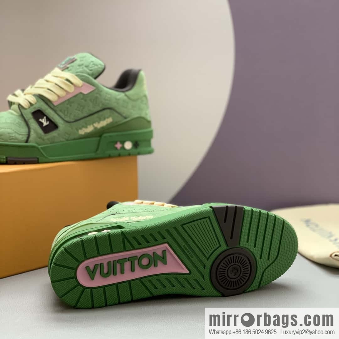 LV π· couple sports and leisure shoes