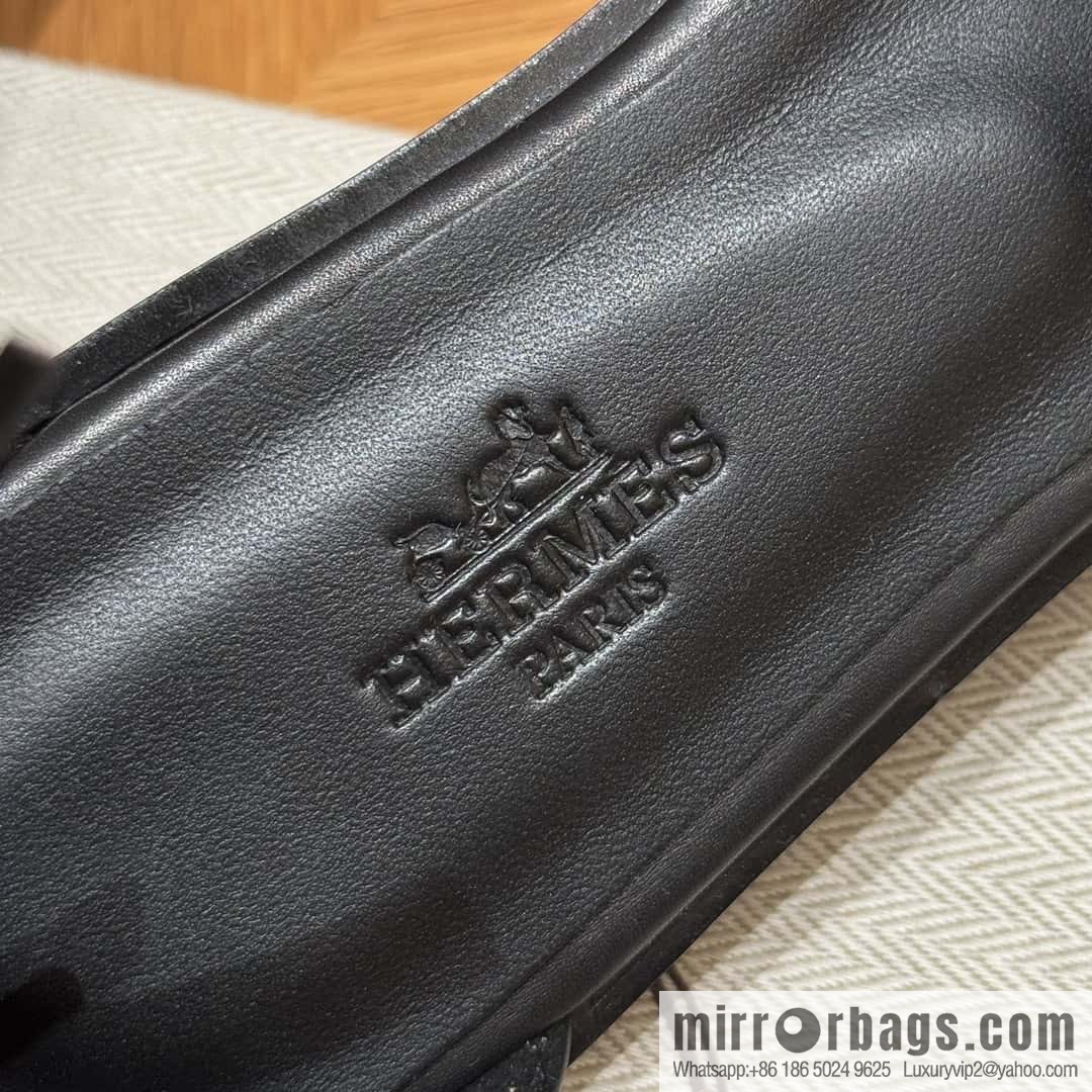 Hermès 196 Santorini sandals 50 plain/Swift black/ck89/noir
