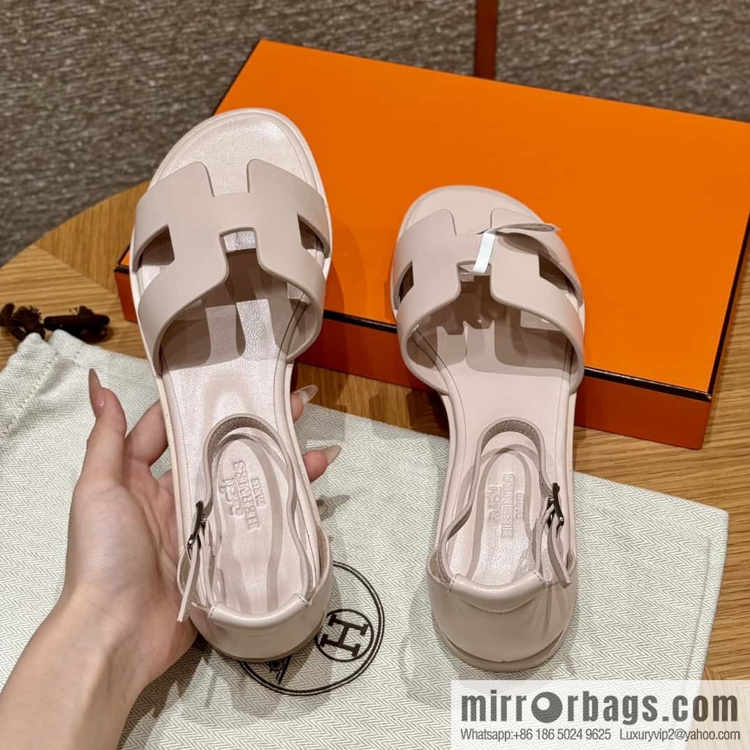 Hermès 196 Santorini Sandals 50 Plain Weave/Swift Petal Powder/Petal powder