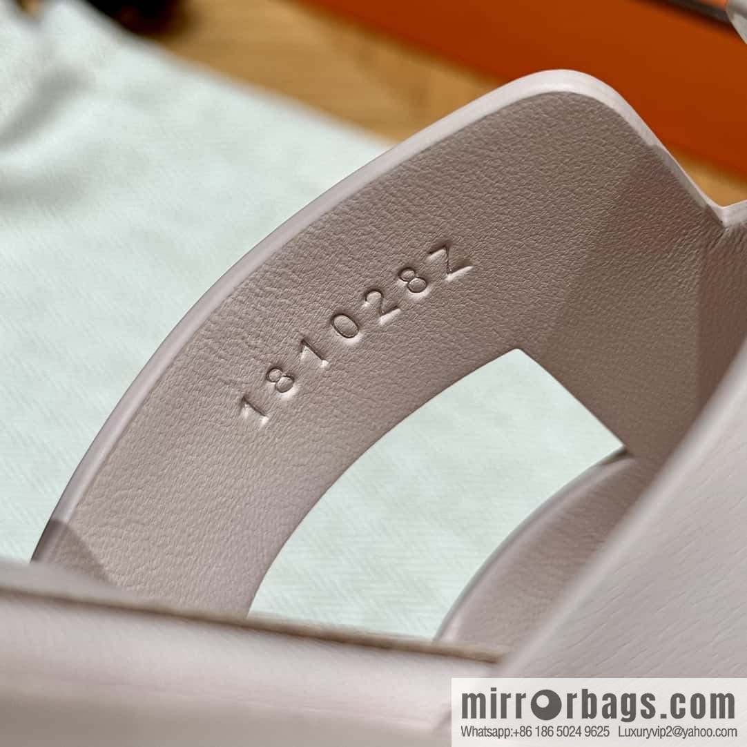 Hermès 196 Santorini Sandals 50 Plain Weave/Swift Petal Powder/Petal powder