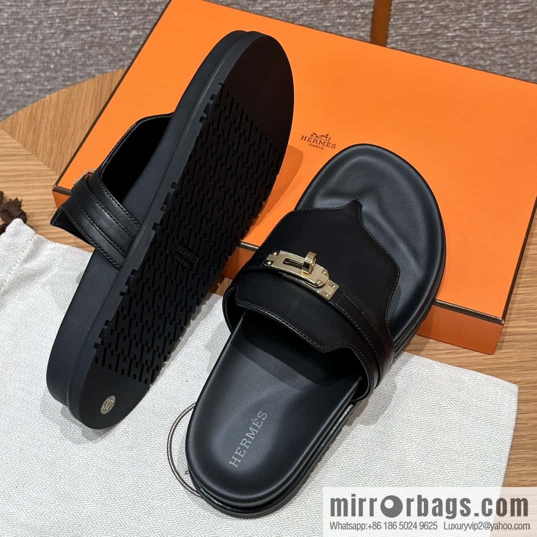 Hermès 258 Empire, plain weave/swift black/89/Black