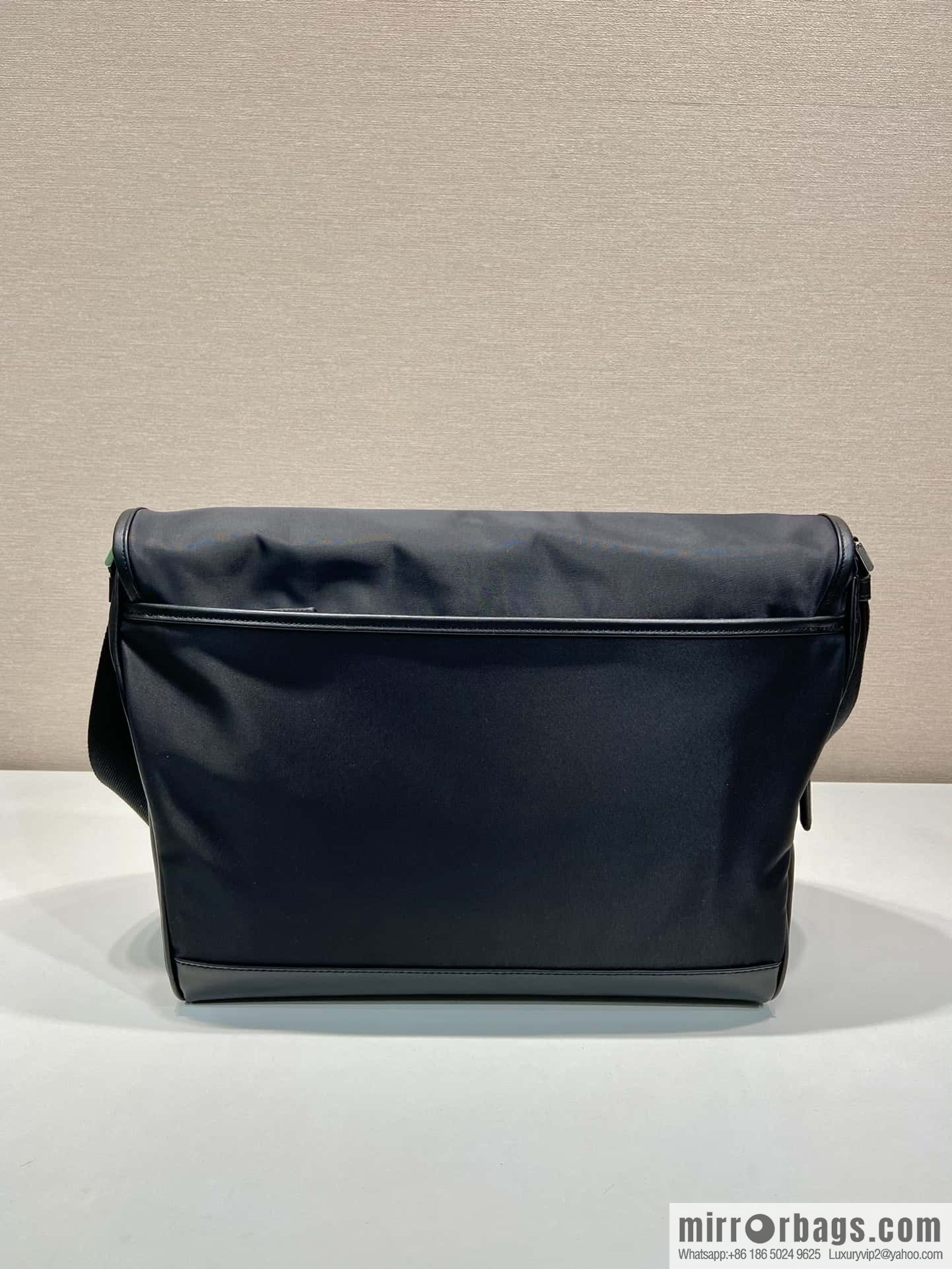 PRADA 🎉 new messenger bag 🎉🎉 2VD052A large upgraded version