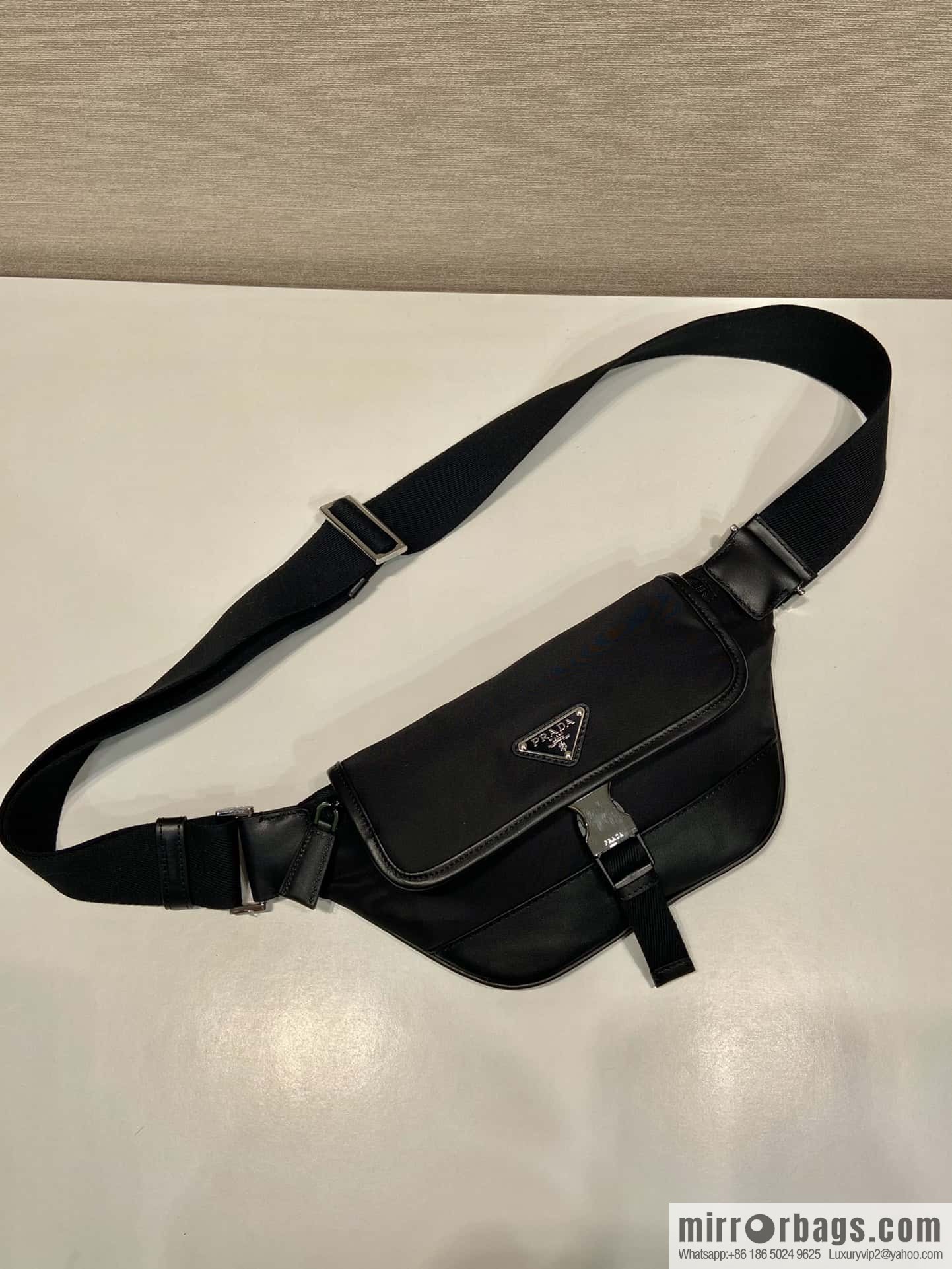 PRADA ๐ new fanny pack ๐ 2VH176