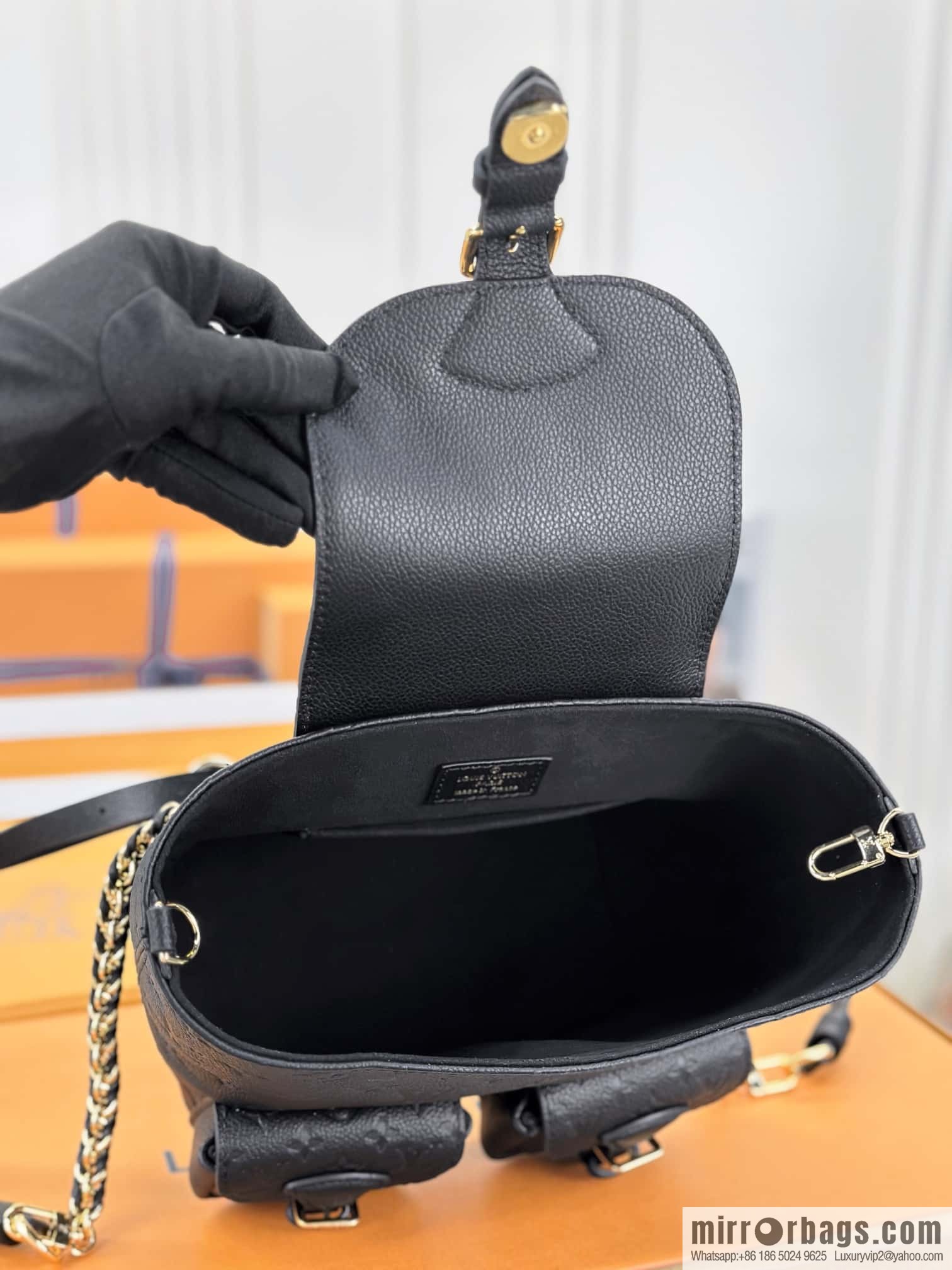 LV M47072 Backup