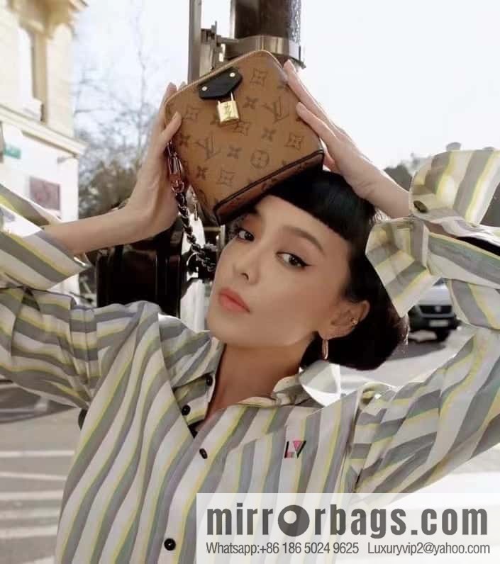 LV M47162 Bolsa Just In Case