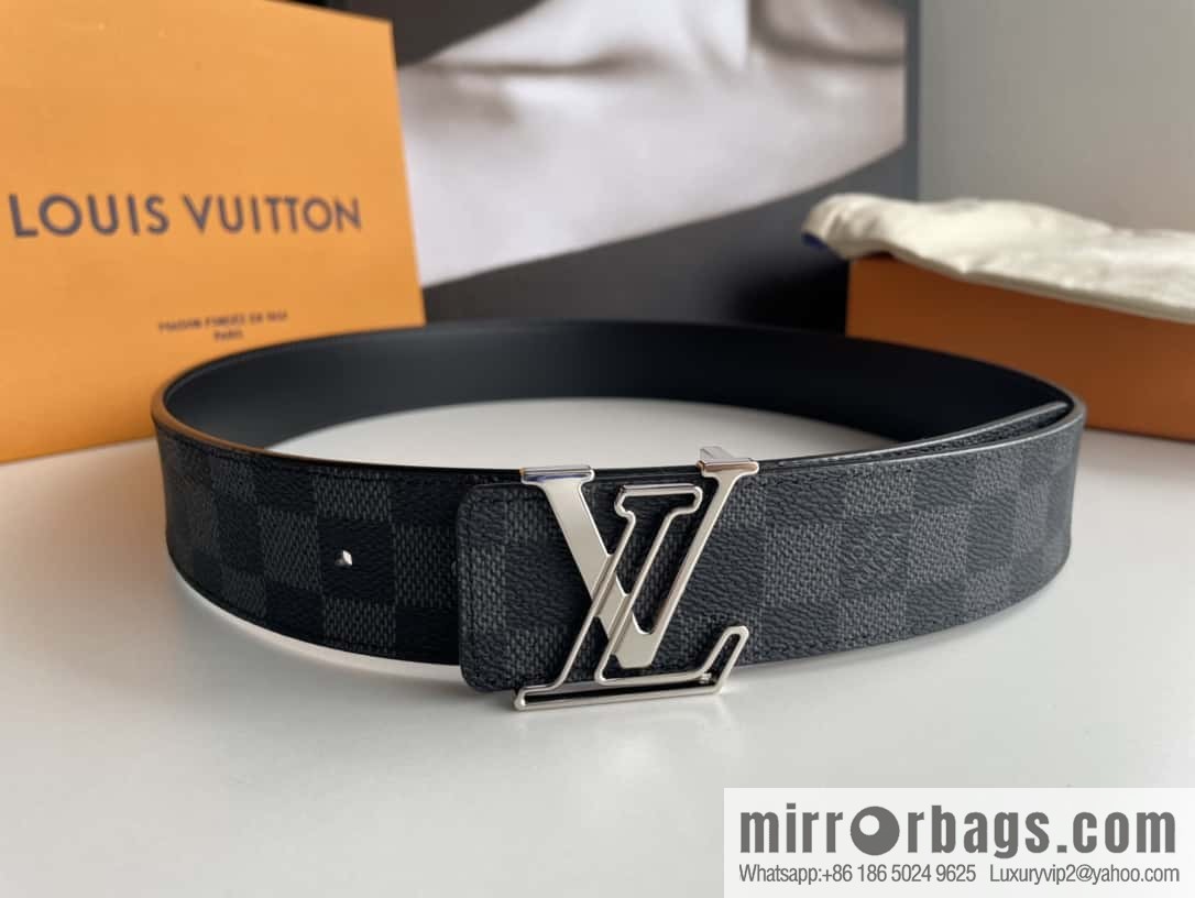 LV/Louis Vuitton Monogram Eclipse Canvas Calfskin SHAPE40mm Double Sided Belt
