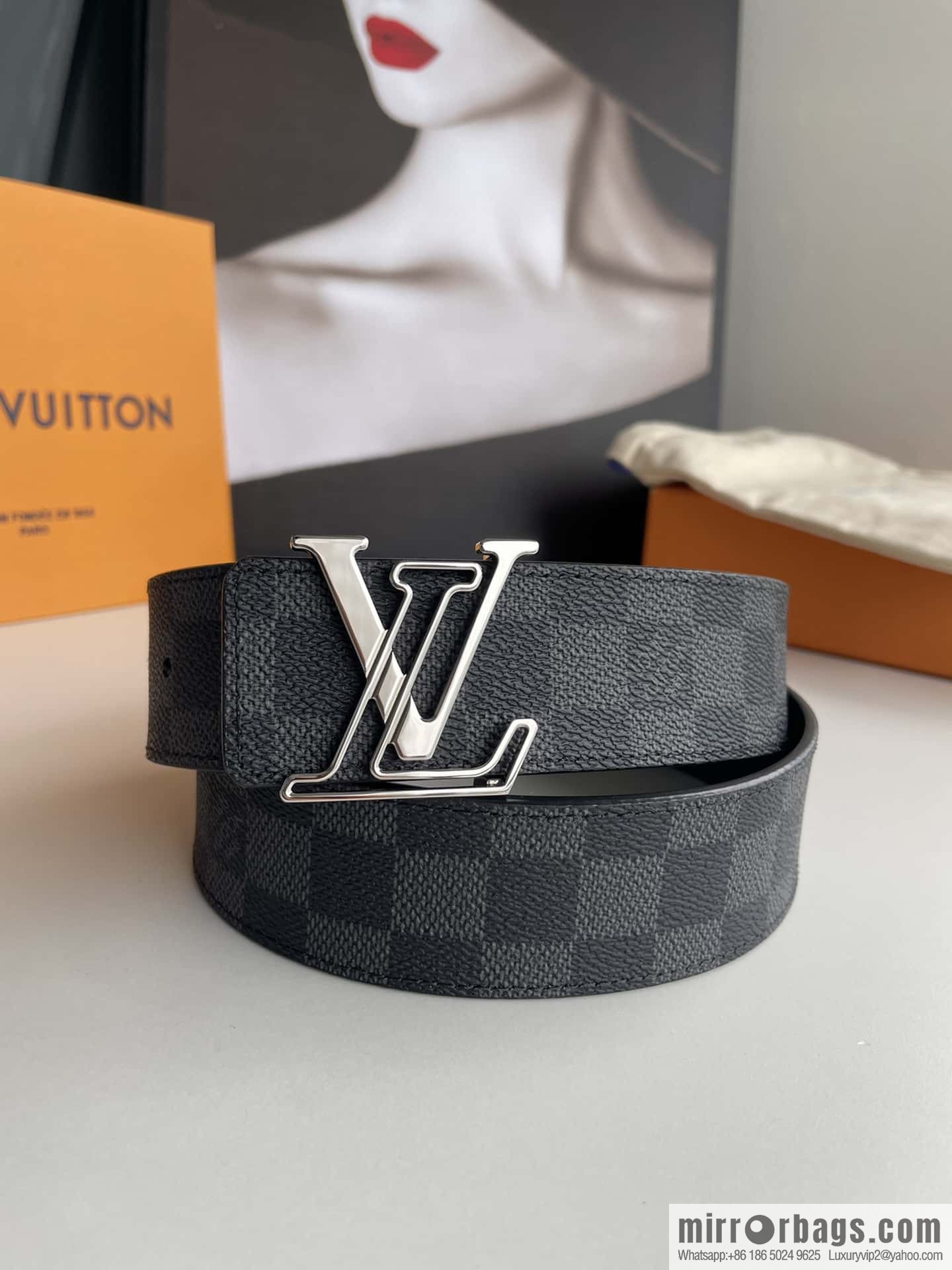 LV/Louis Vuitton Monogram Eclipse Canvas Calfskin SHAPE40mm Double Sided Belt