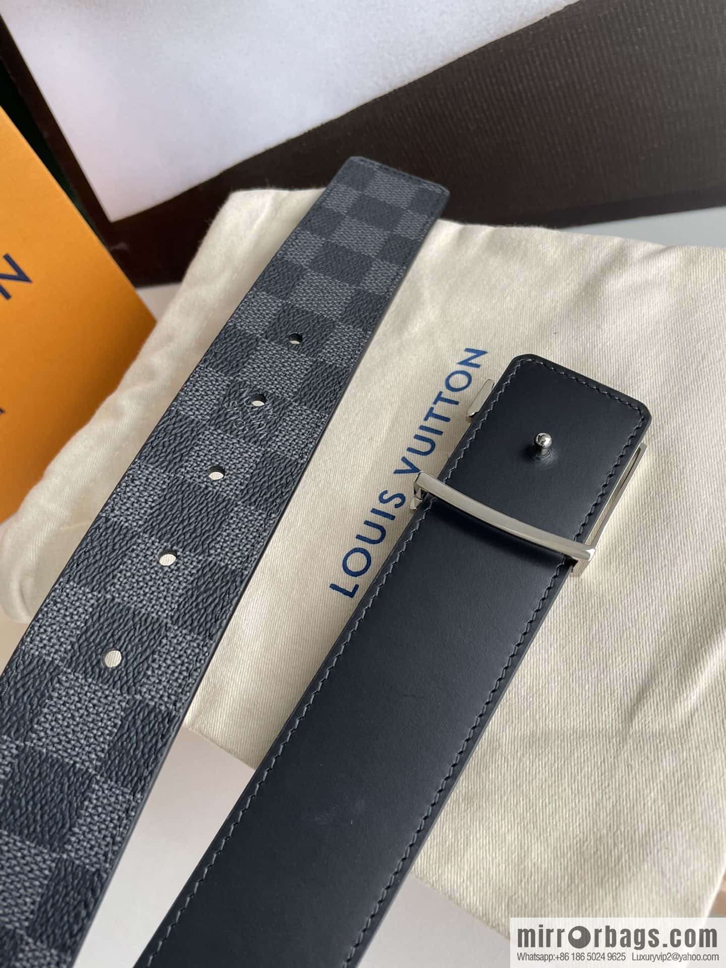 LV/Louis Vuitton Monogram Eclipse Canvas Calfskin SHAPE40mm Double Sided Belt