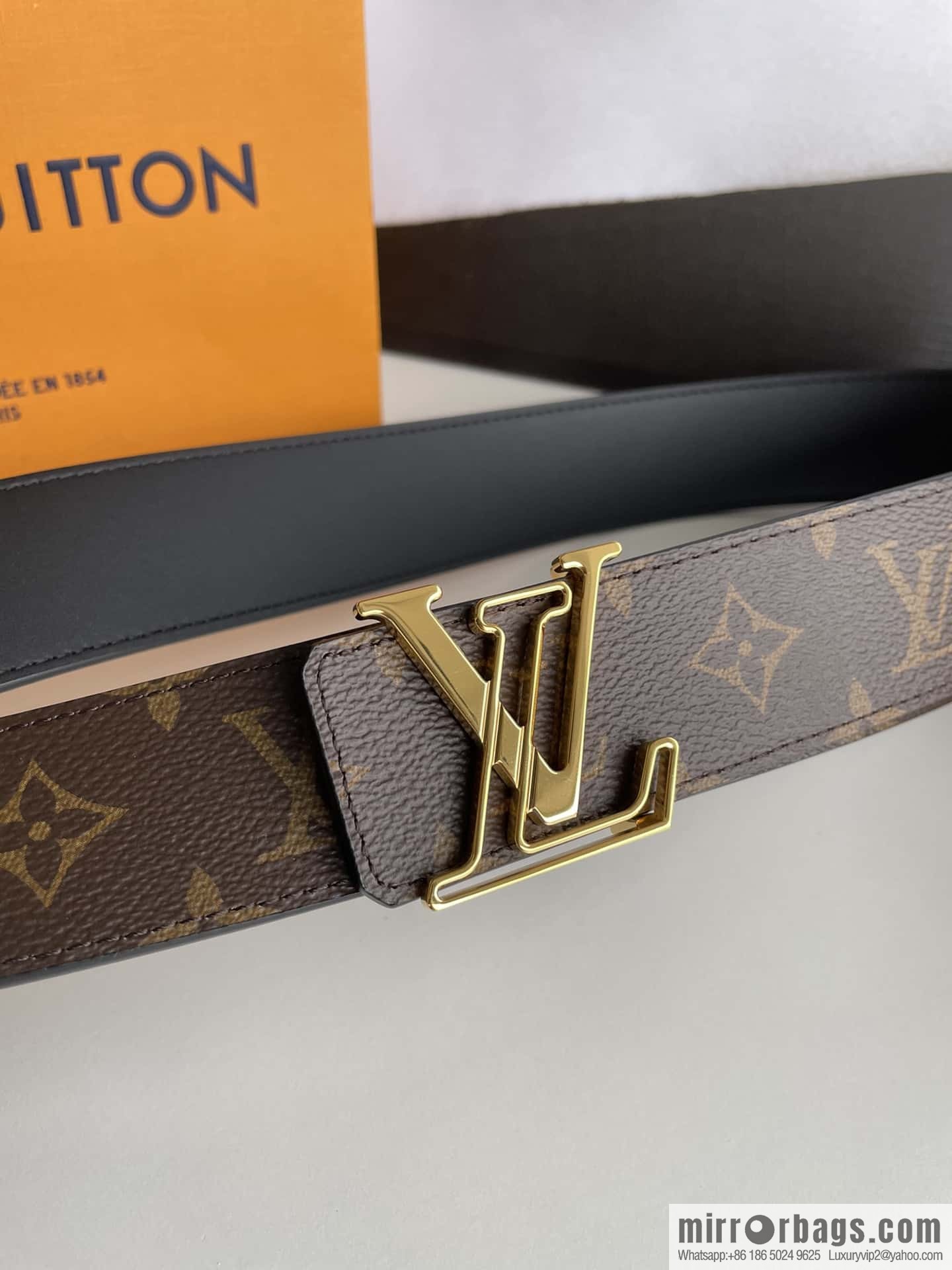 LV/Louis Vuitton Monogram Eclipse Canvas Calfskin SHAPE40mm Double Sided Belt