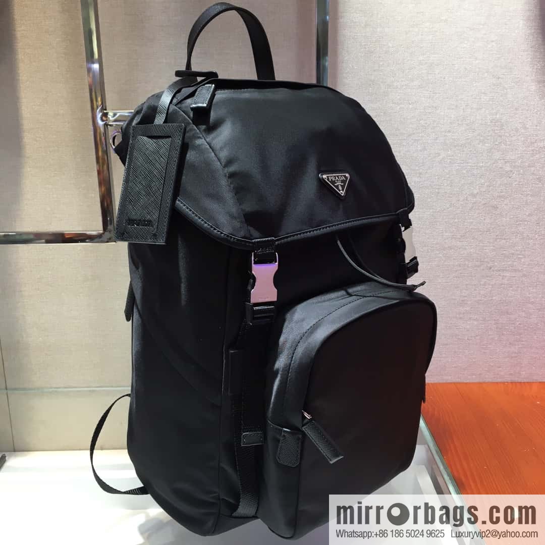PRADA 🎉 exclusive debut 🎉 2VZ135 shoulder backpack