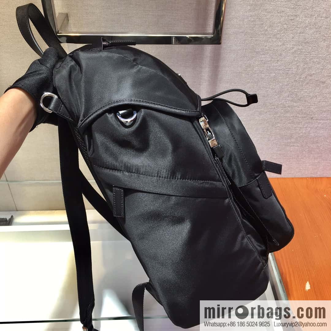 PRADA 🎉 exclusive debut 🎉 2VZ135 shoulder backpack