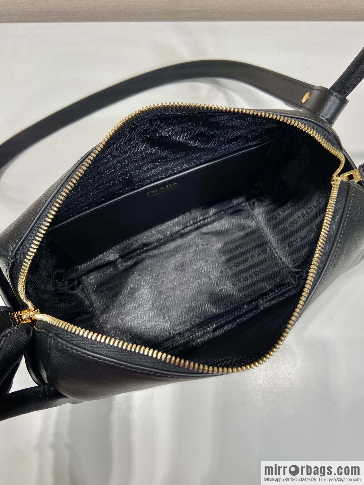 PRADA ๐ ๐ 1BA451 ๐๐ black