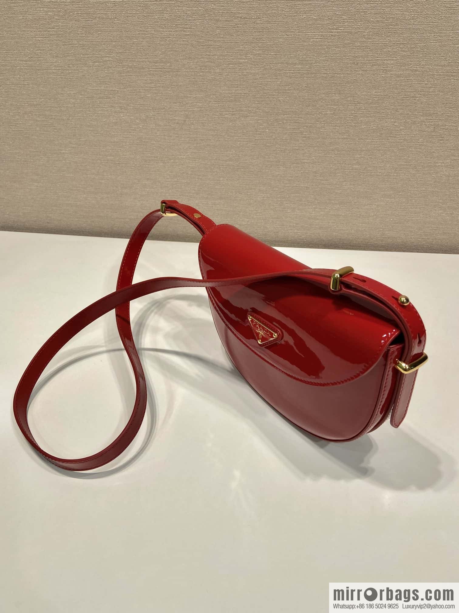 PRADA 🎉 new saddle bag 🎉 1BA349 patent leather 🎉🎉 red