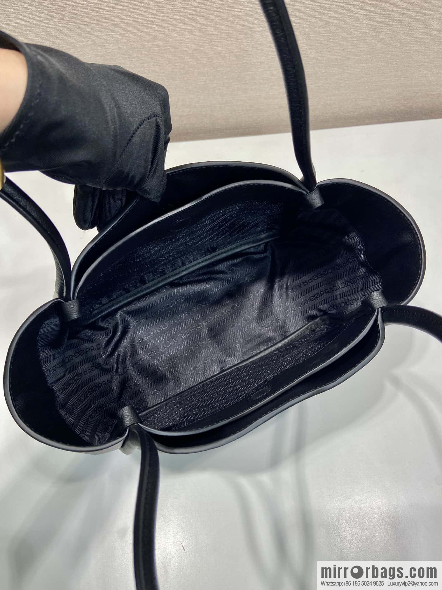 PRADA 🎉 new 🎉 1BG539 shoulder 🎉🎉 black