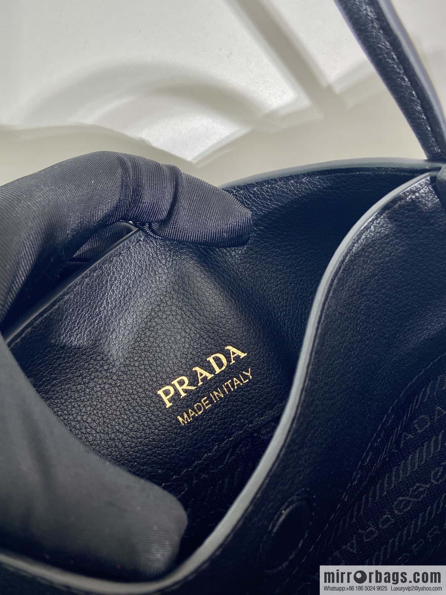 PRADA 🎉 new 🎉 1BG539 shoulder 🎉🎉 black