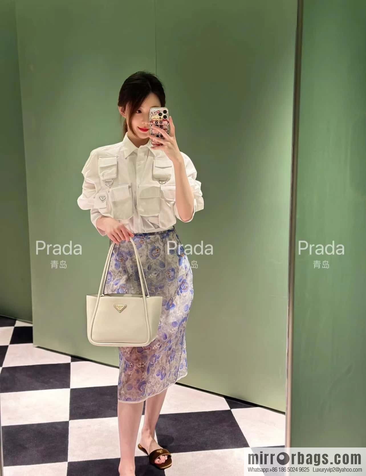 PRADA 🎉 New 🎉 1BG539 Shoulder 🎉🎉 White