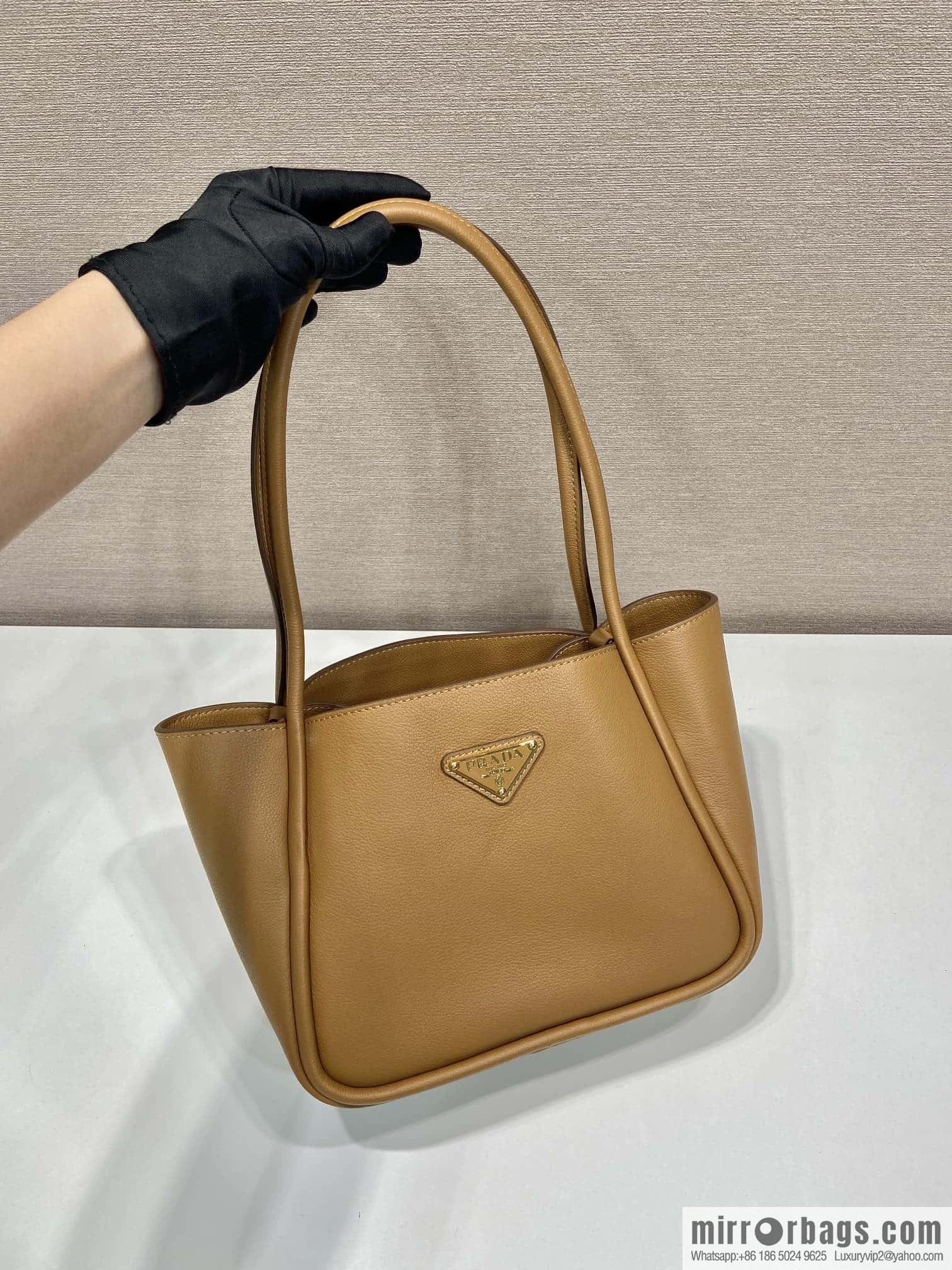 PRADA 🎉 new 🎉 1BG539 shoulder 🎉🎉 brown