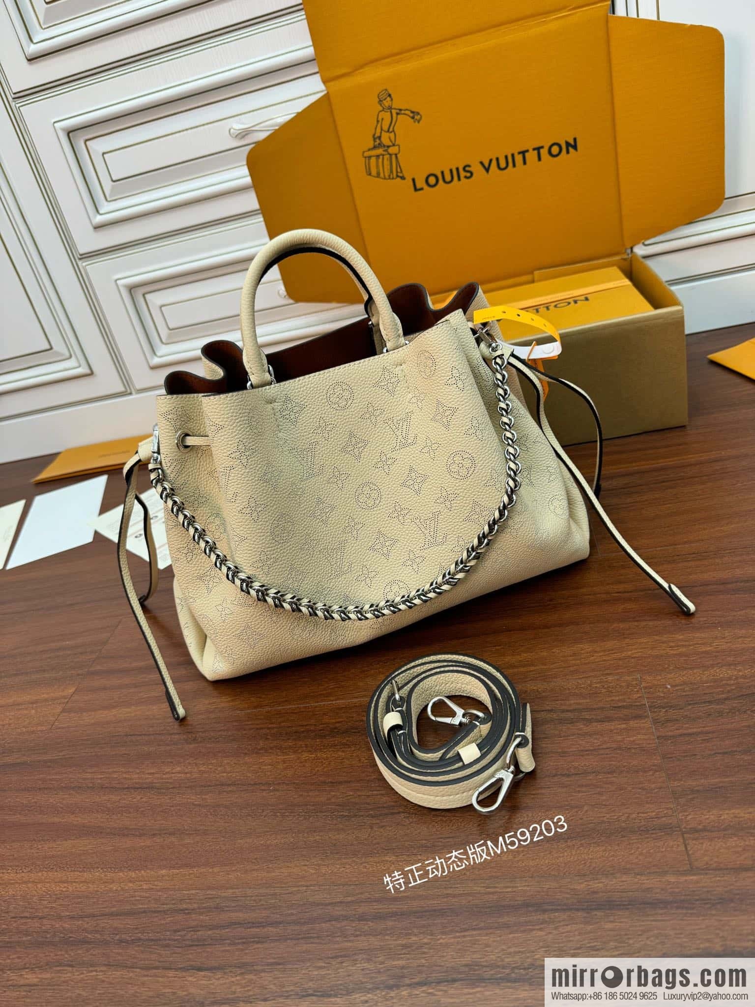 LV M59203 BELLA TOTE handbag