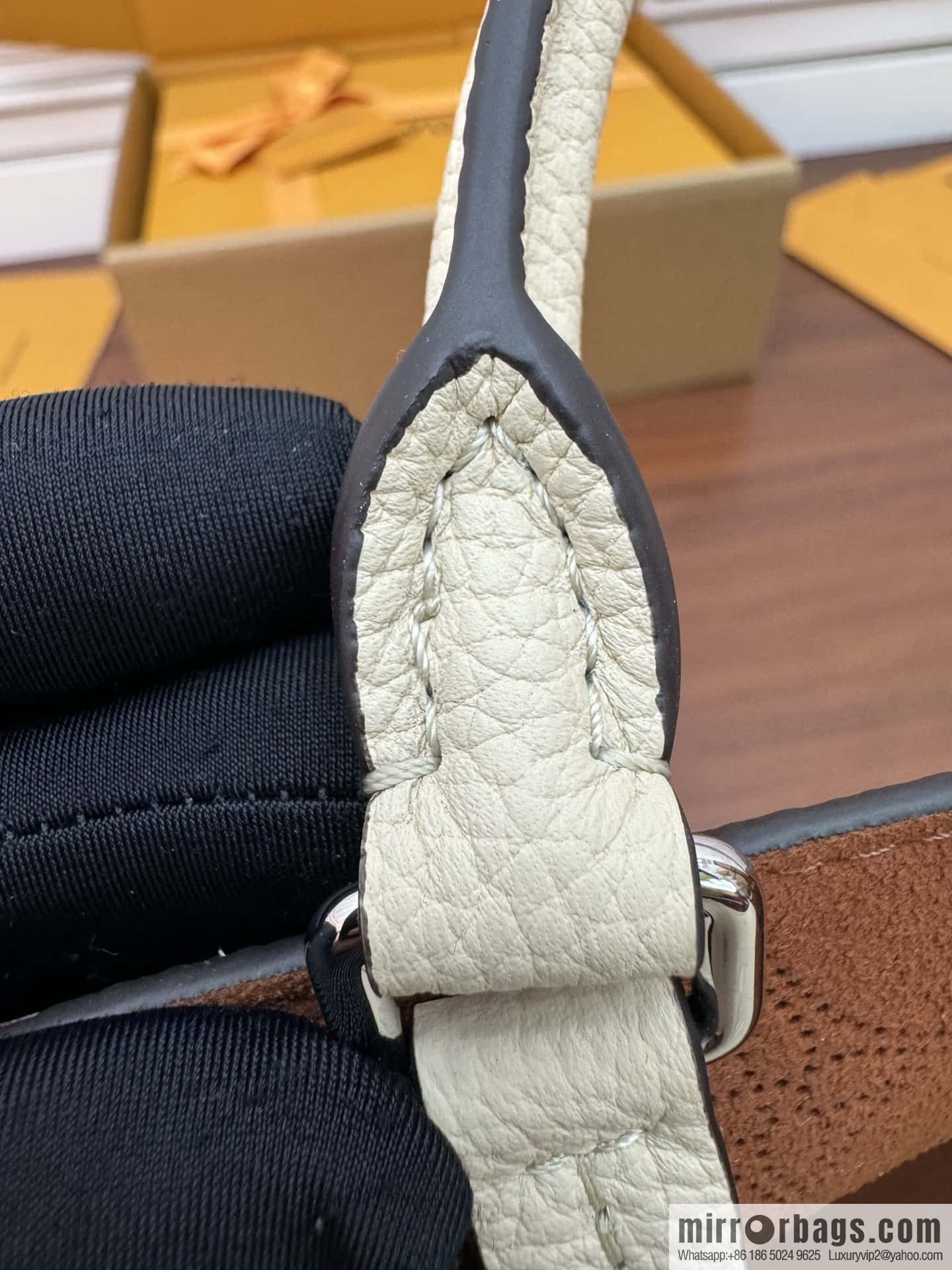 LV M59203 BELLA TOTE handbag