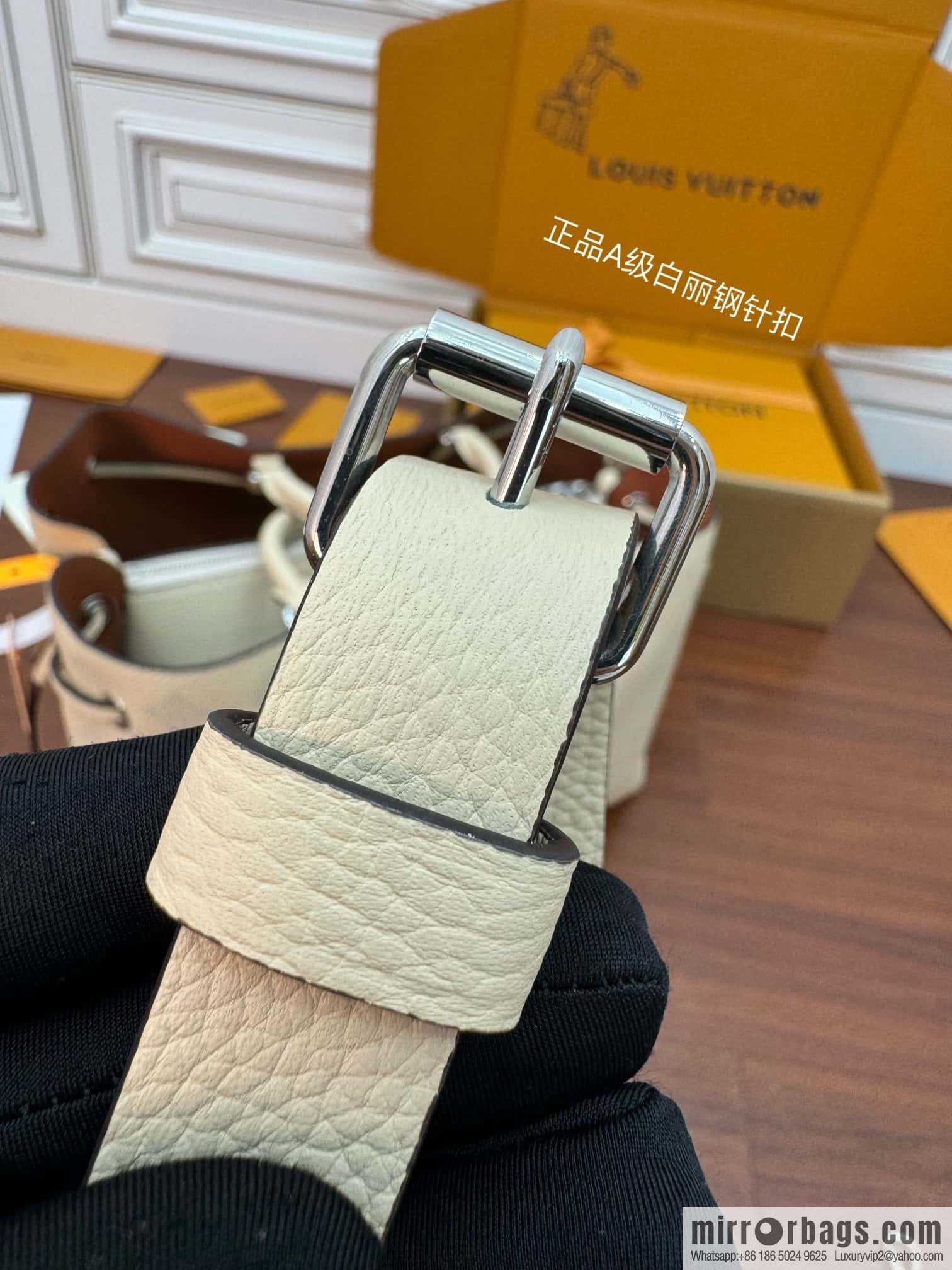 LV M59203 BELLA TOTE handbag