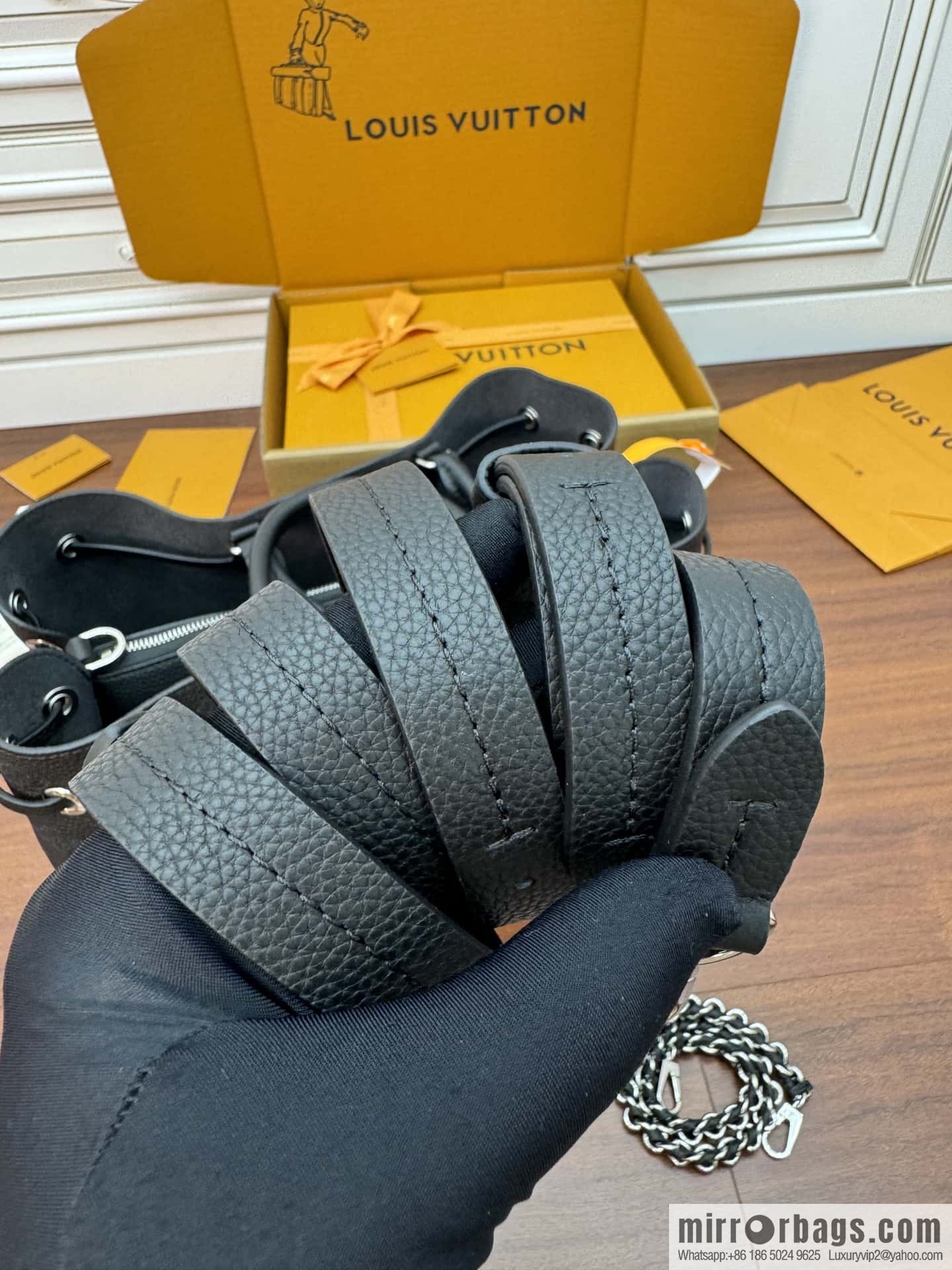 LV M59200 BELLA TOTE handbag