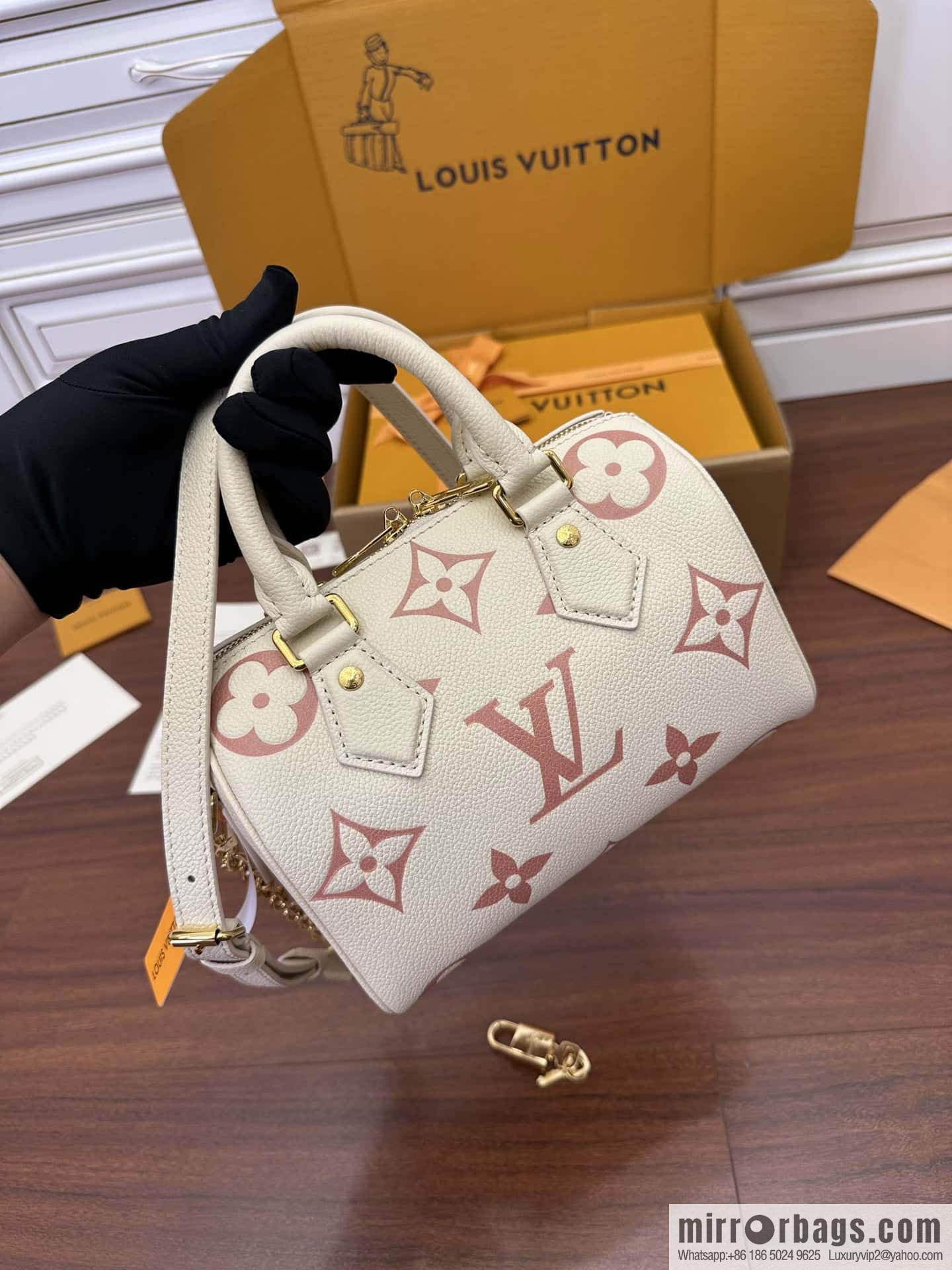 LV M46397 Speedy Bandoulière 20