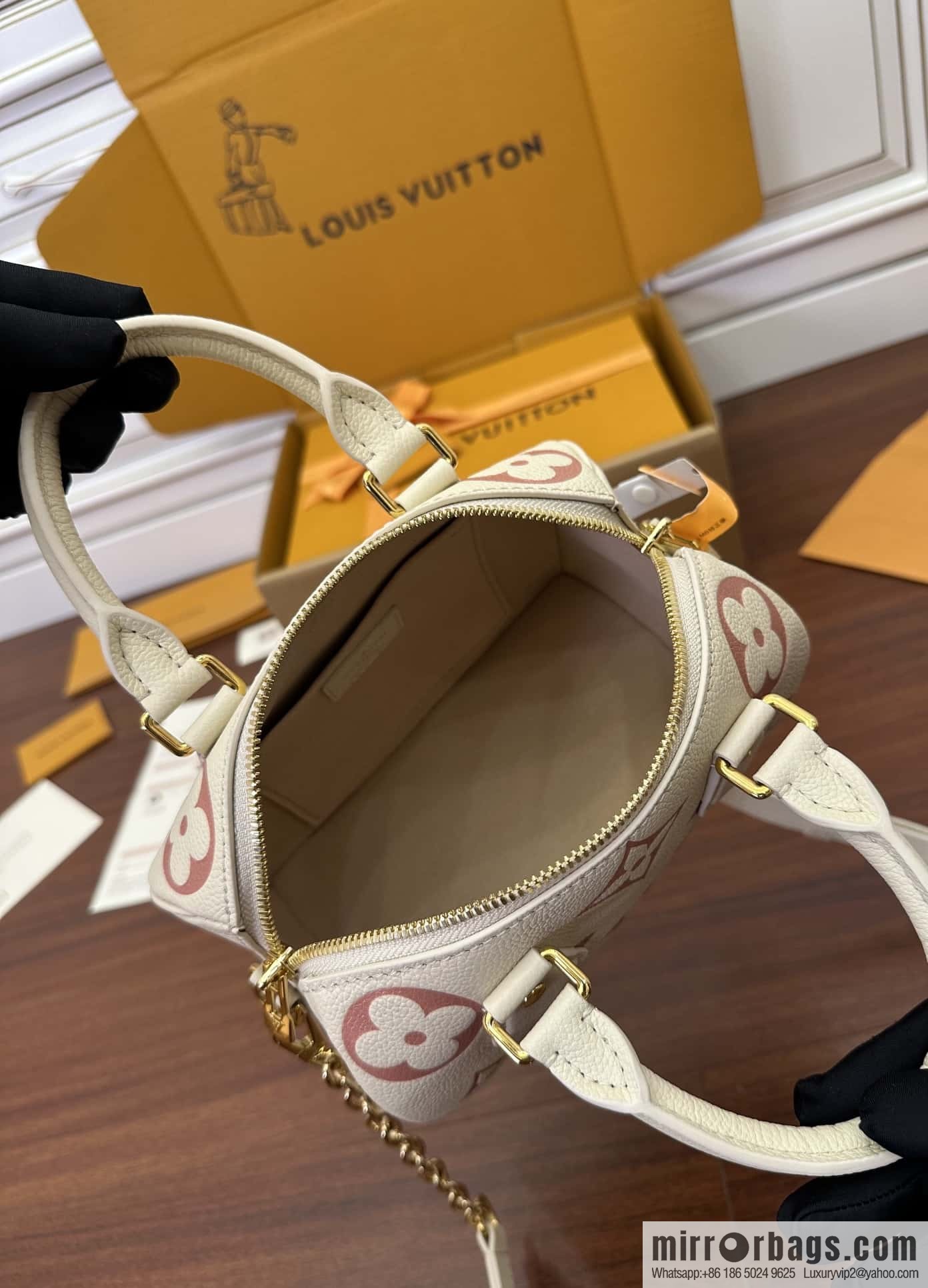 LV M46397 Speedy Bandoulière 20