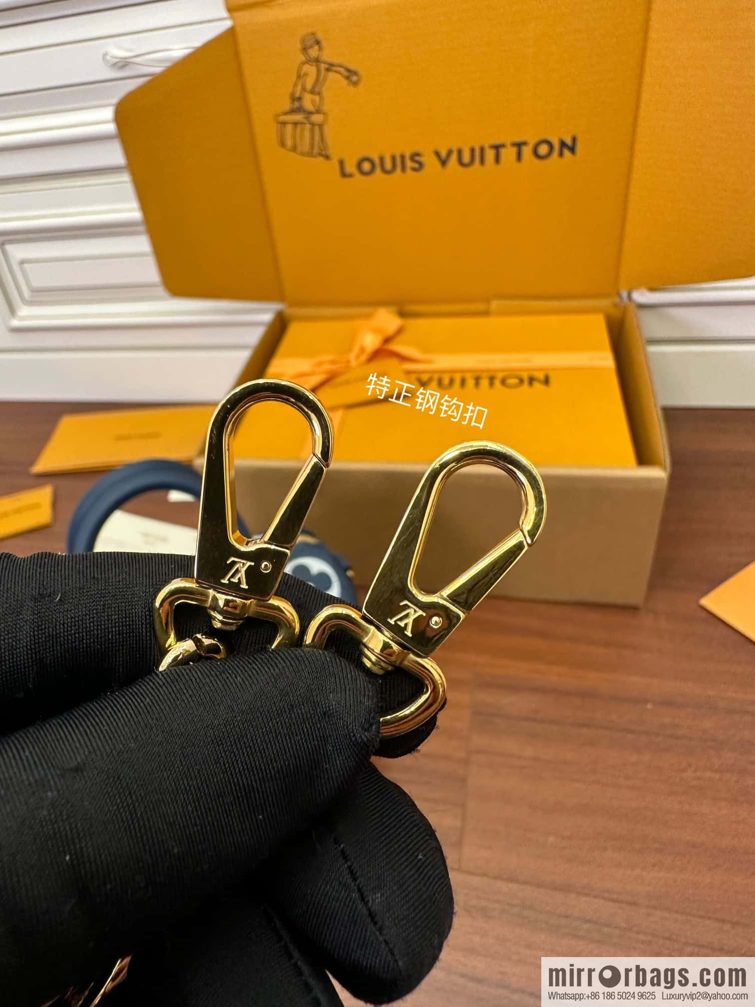 LV M46517 Speedy Bandoulière 20