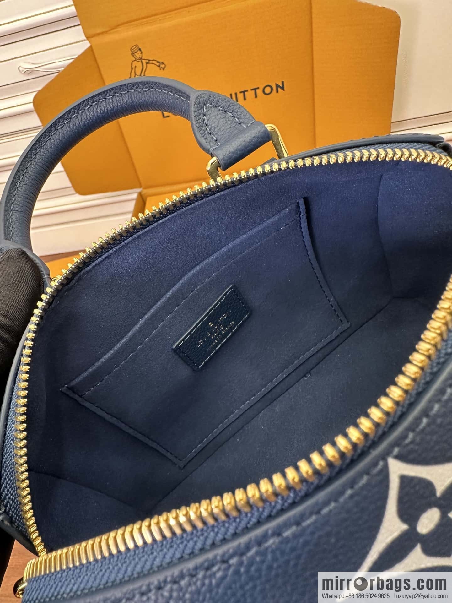 LV M46517 Speedy Bandoulière 20