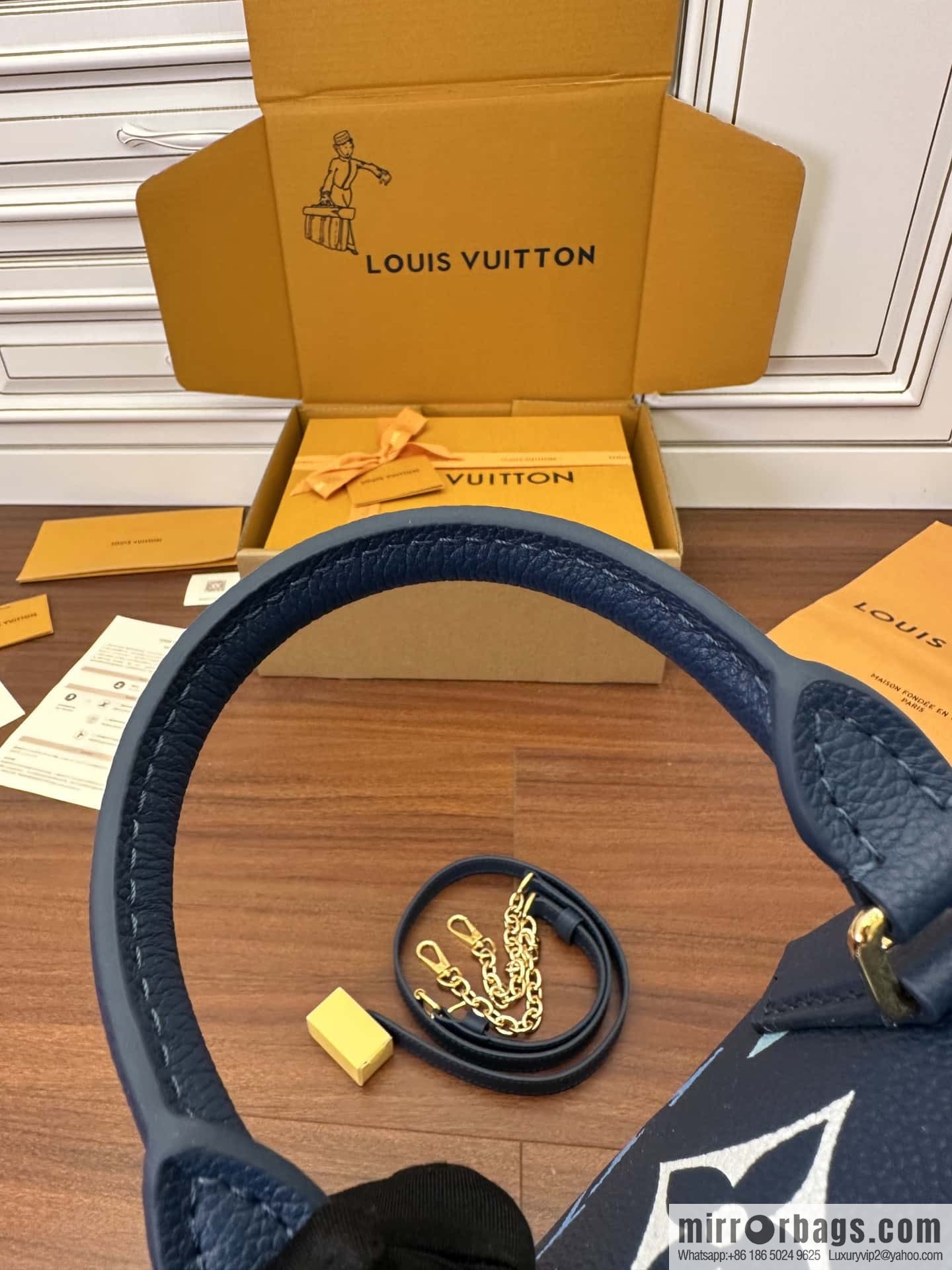 LV M46517 Speedy Bandoulière 20