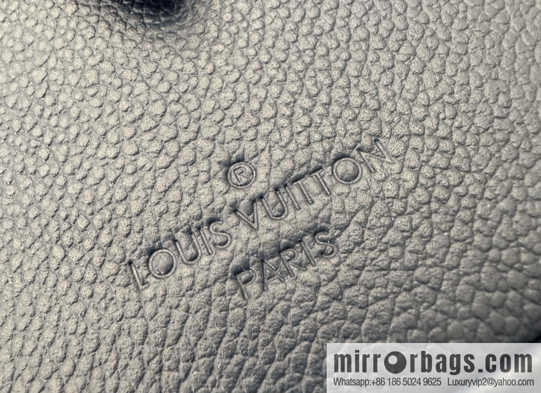 LV M46517 Speedy Bandoulière 20