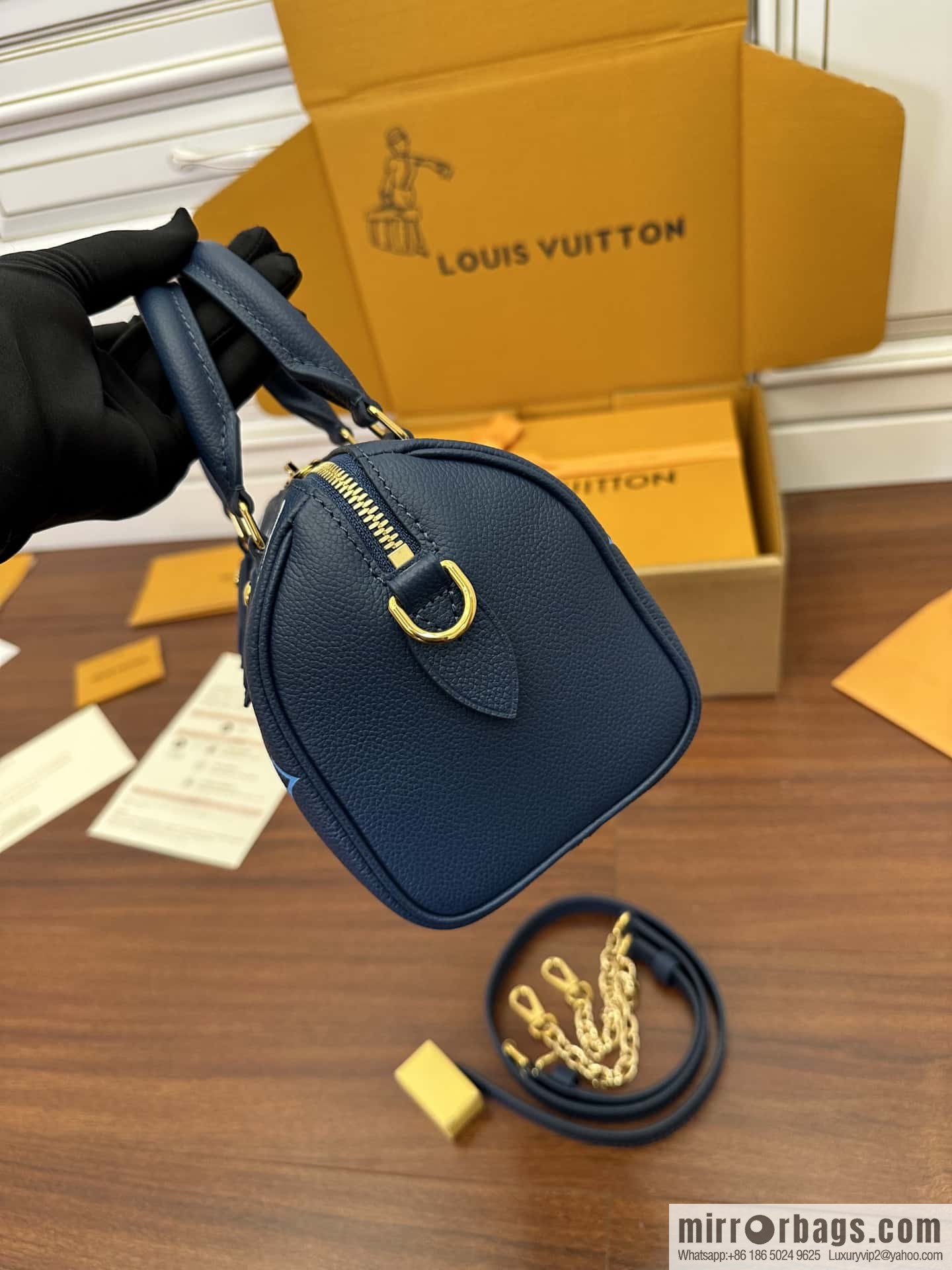 LV M46517 Speedy Bandoulière 20