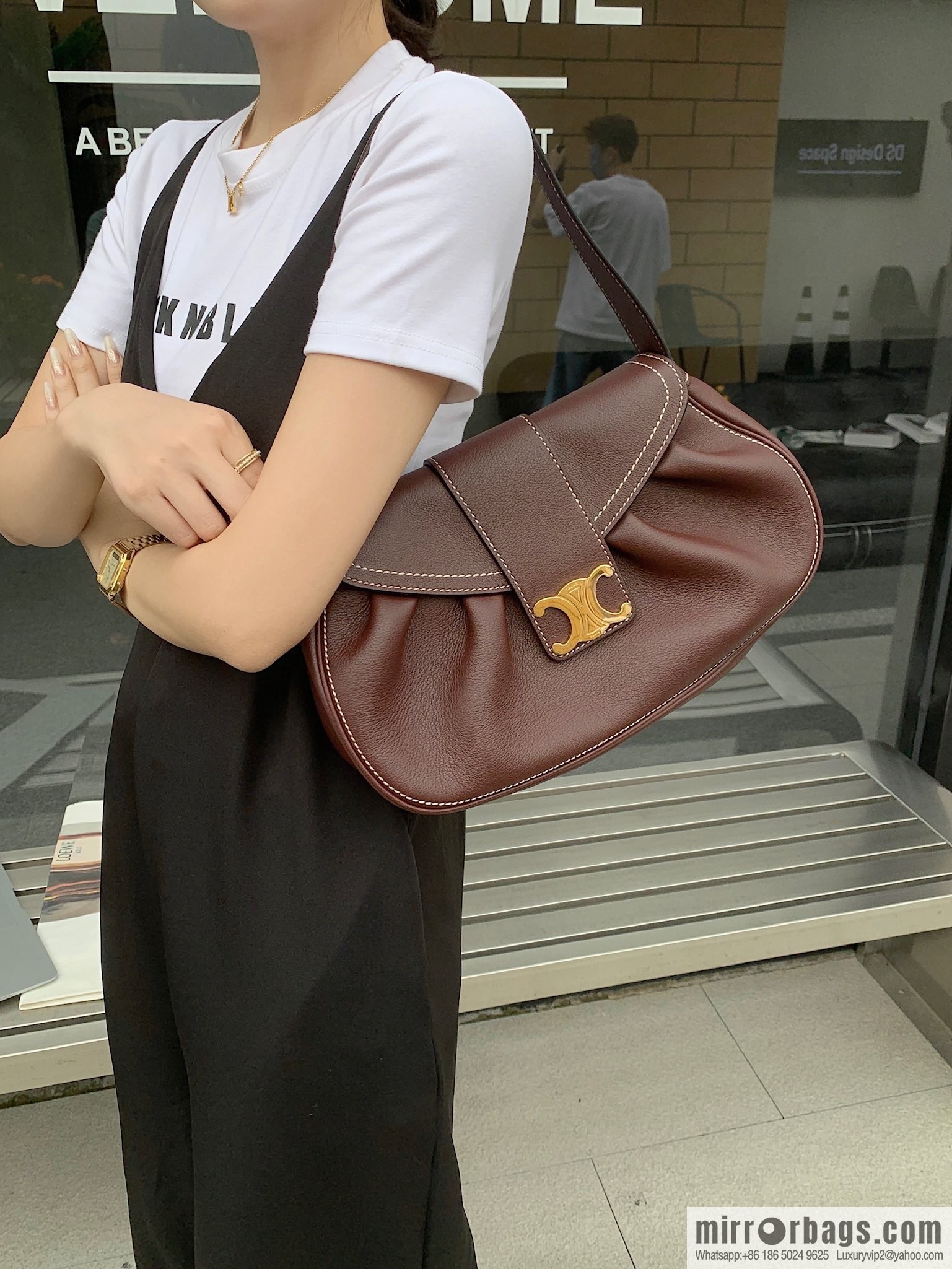 CELINE POLLY Medium soft cow leather (fabric) handbag 115633 jujube red