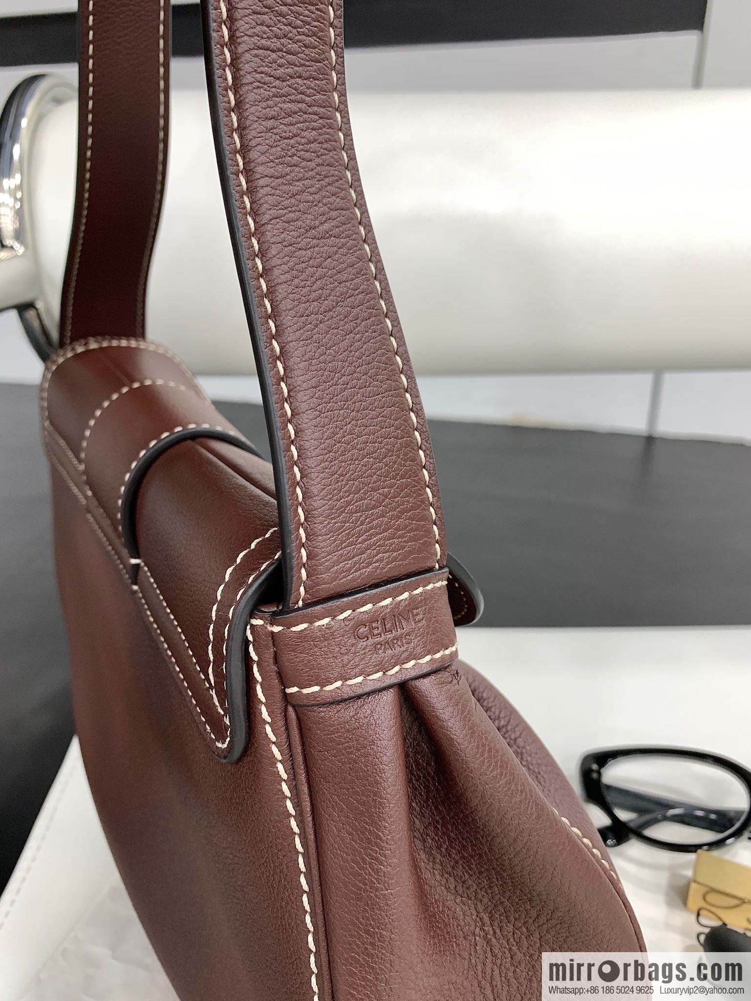 CELINE POLLY Medium soft cow leather (fabric) handbag 115633 jujube red