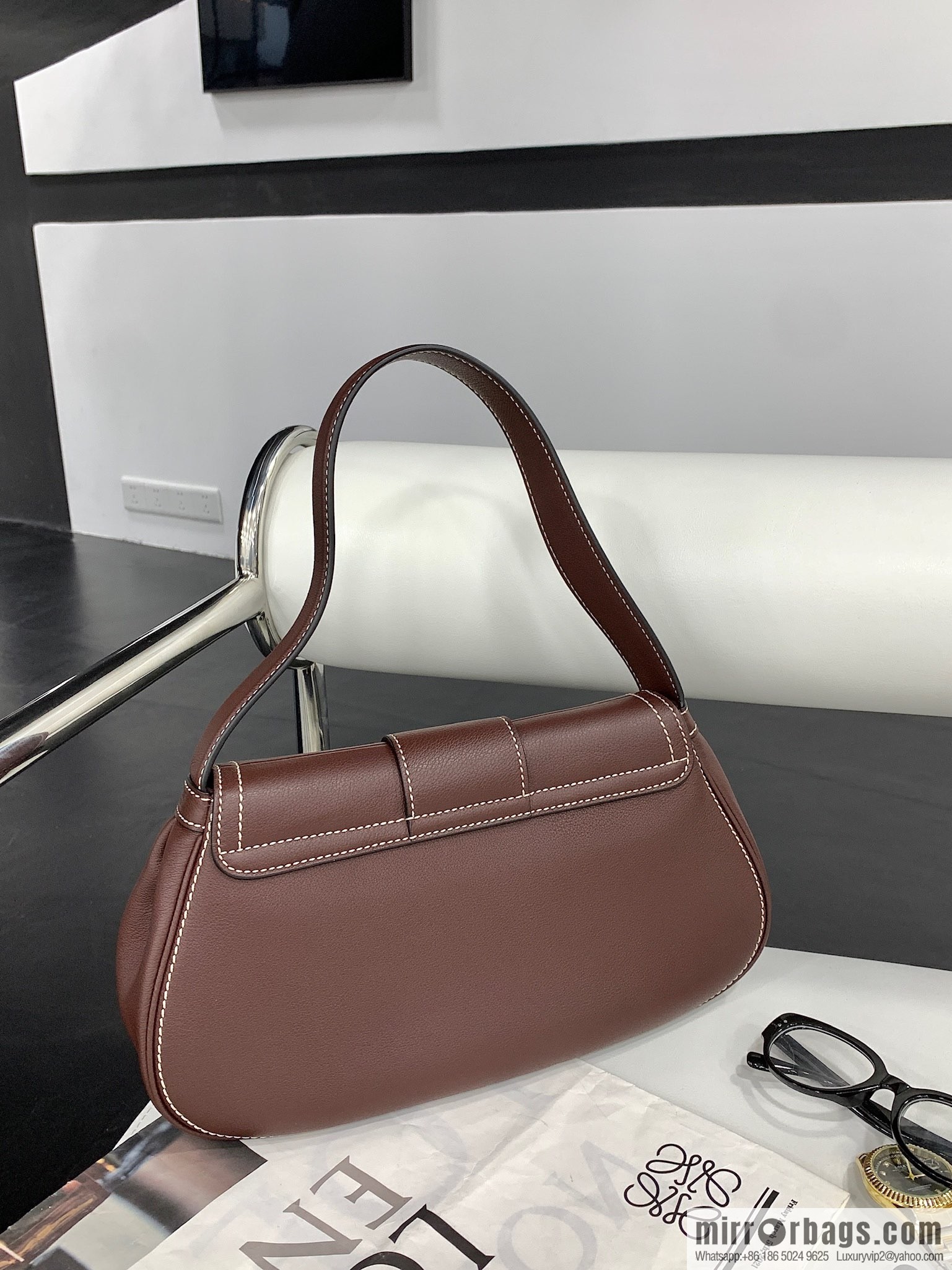 CELINE POLLY Medium soft cow leather (fabric) handbag 115633 jujube red