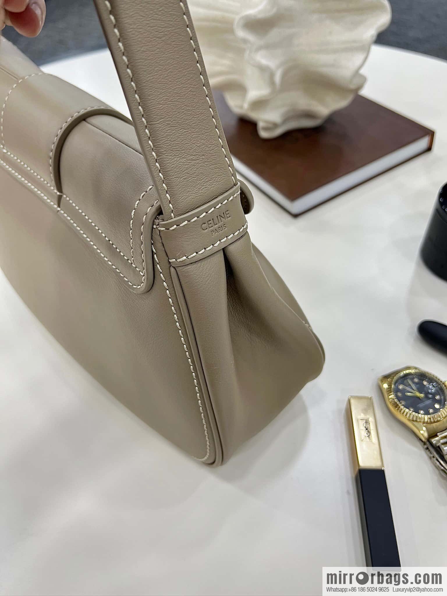 CELINE POLLY Medium soft cow leather (fabric) handbag 115633 apricot