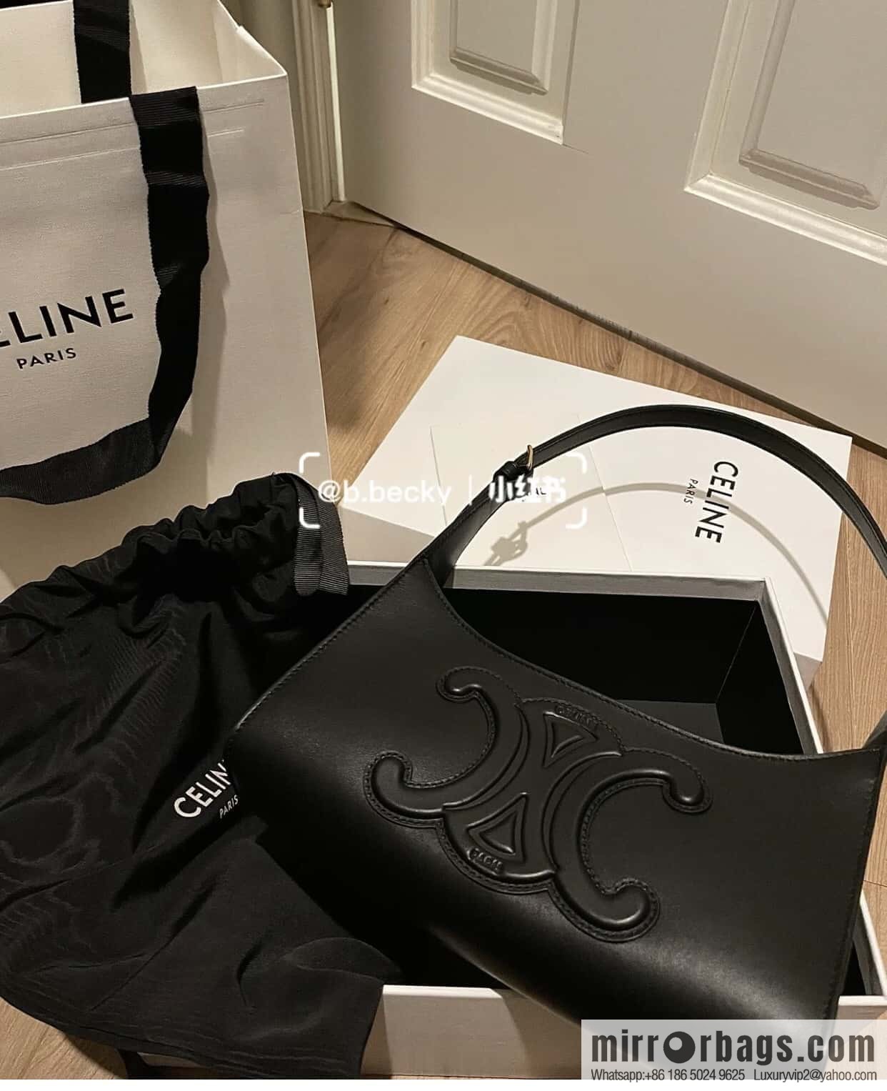 CELINE's new armpit bag series TRIOMPHE handbag 198153 black