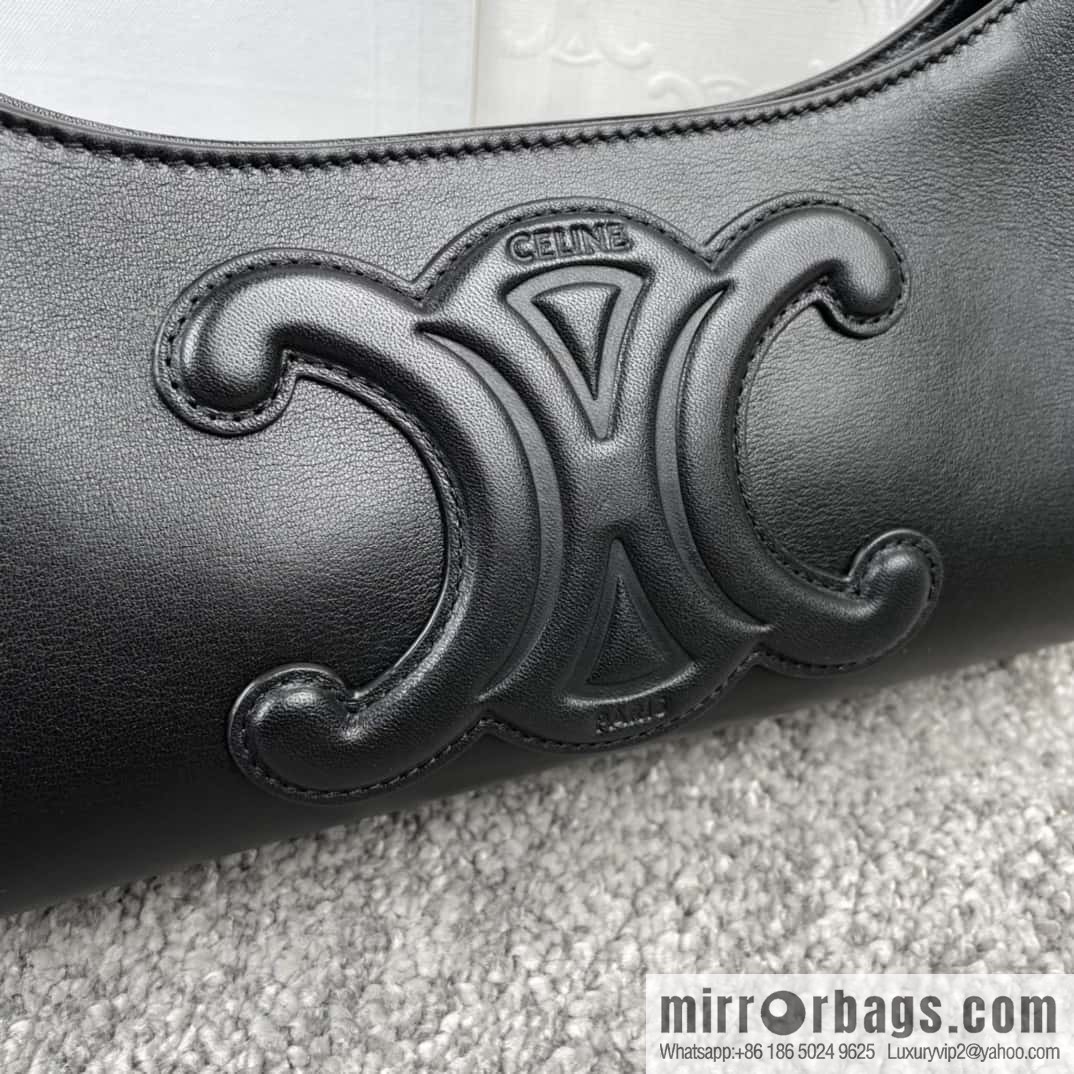 CELINE's new armpit bag series TRIOMPHE handbag 198153 black