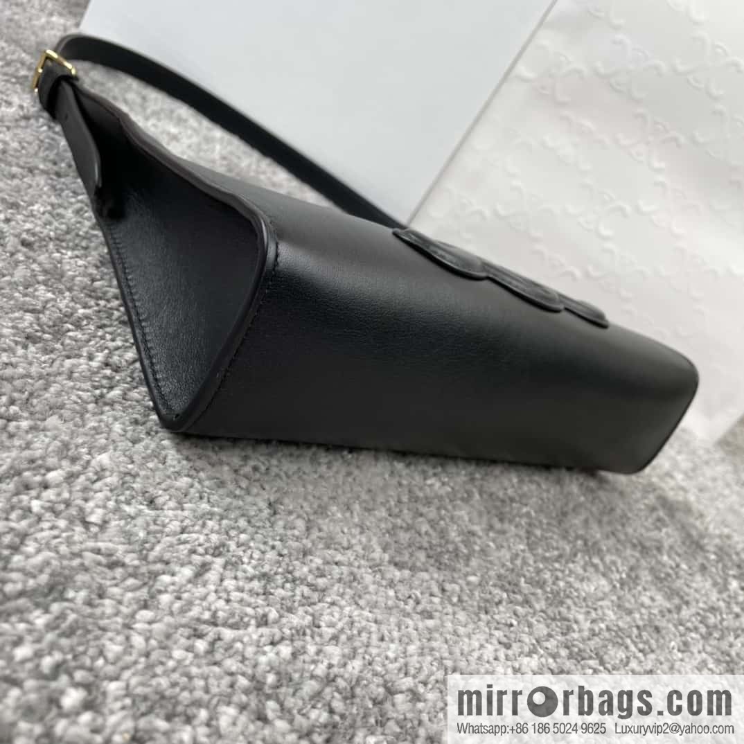 CELINE's new armpit bag series TRIOMPHE handbag 198153 black