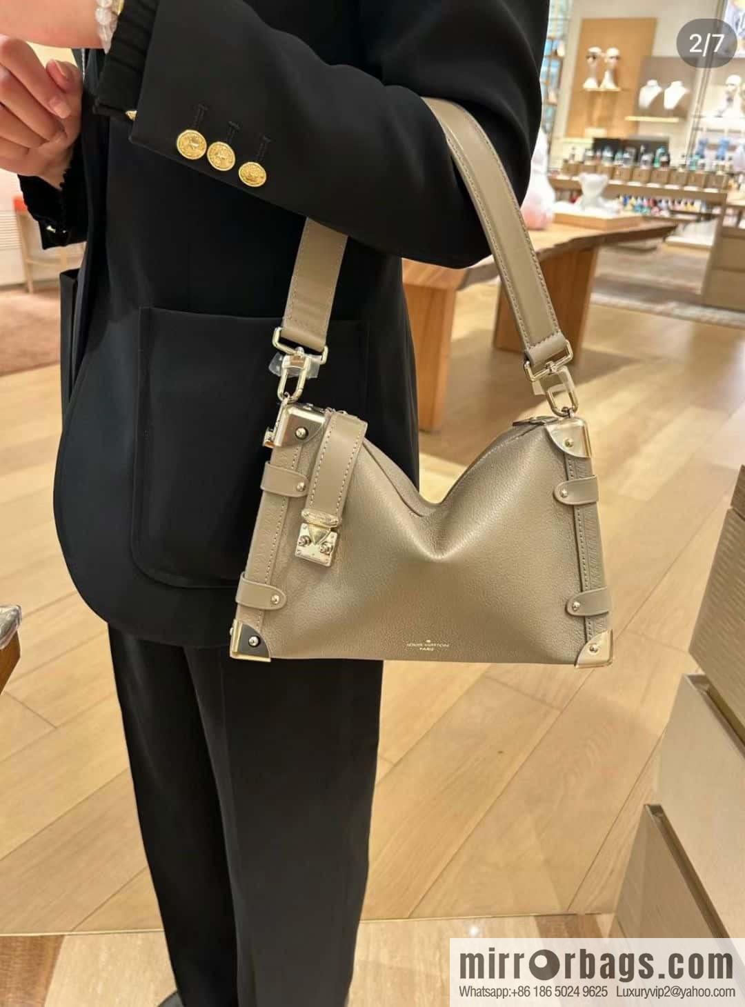 LV M25072 Side Trunk MM