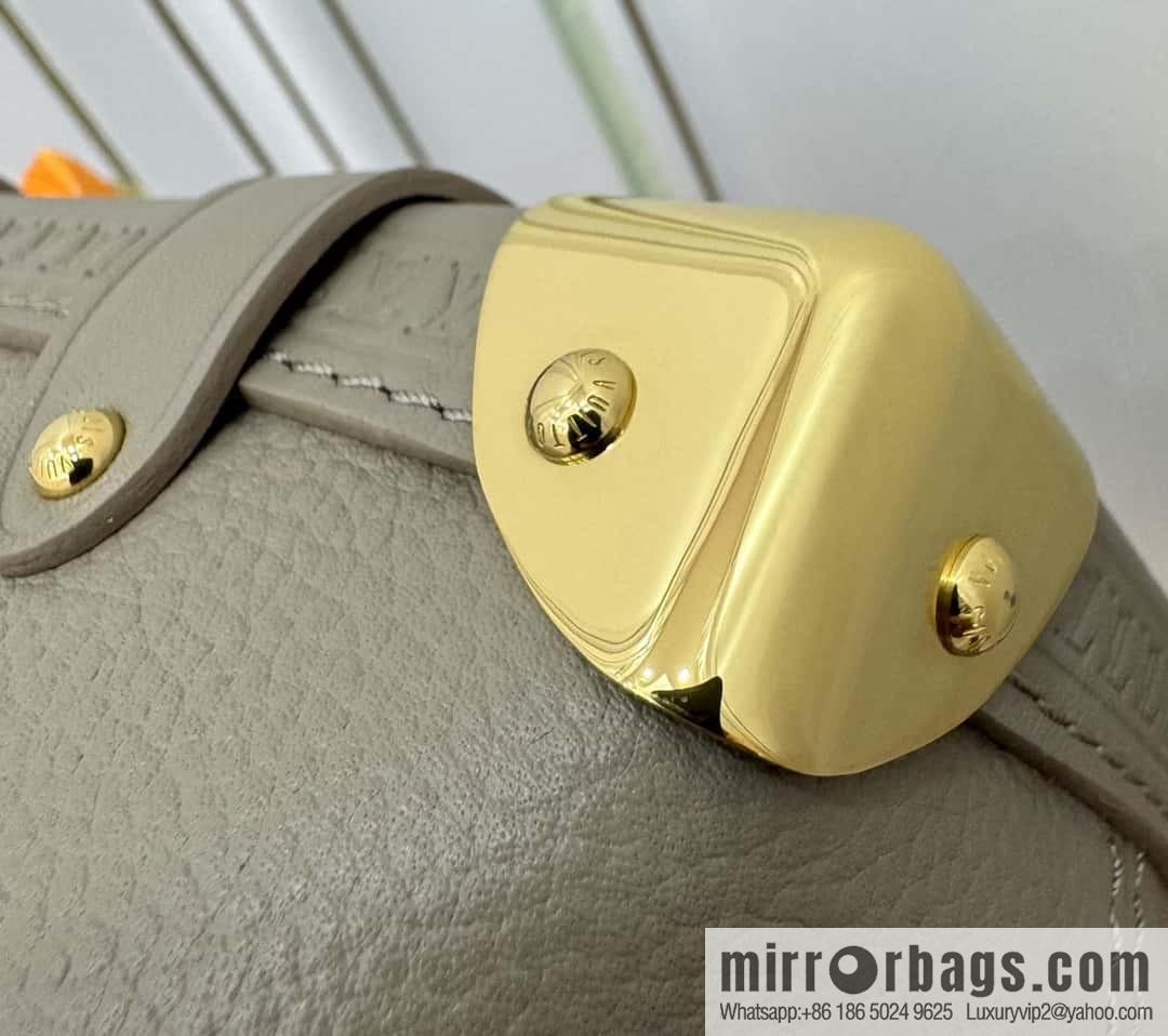 LV M25072 Side Trunk MM